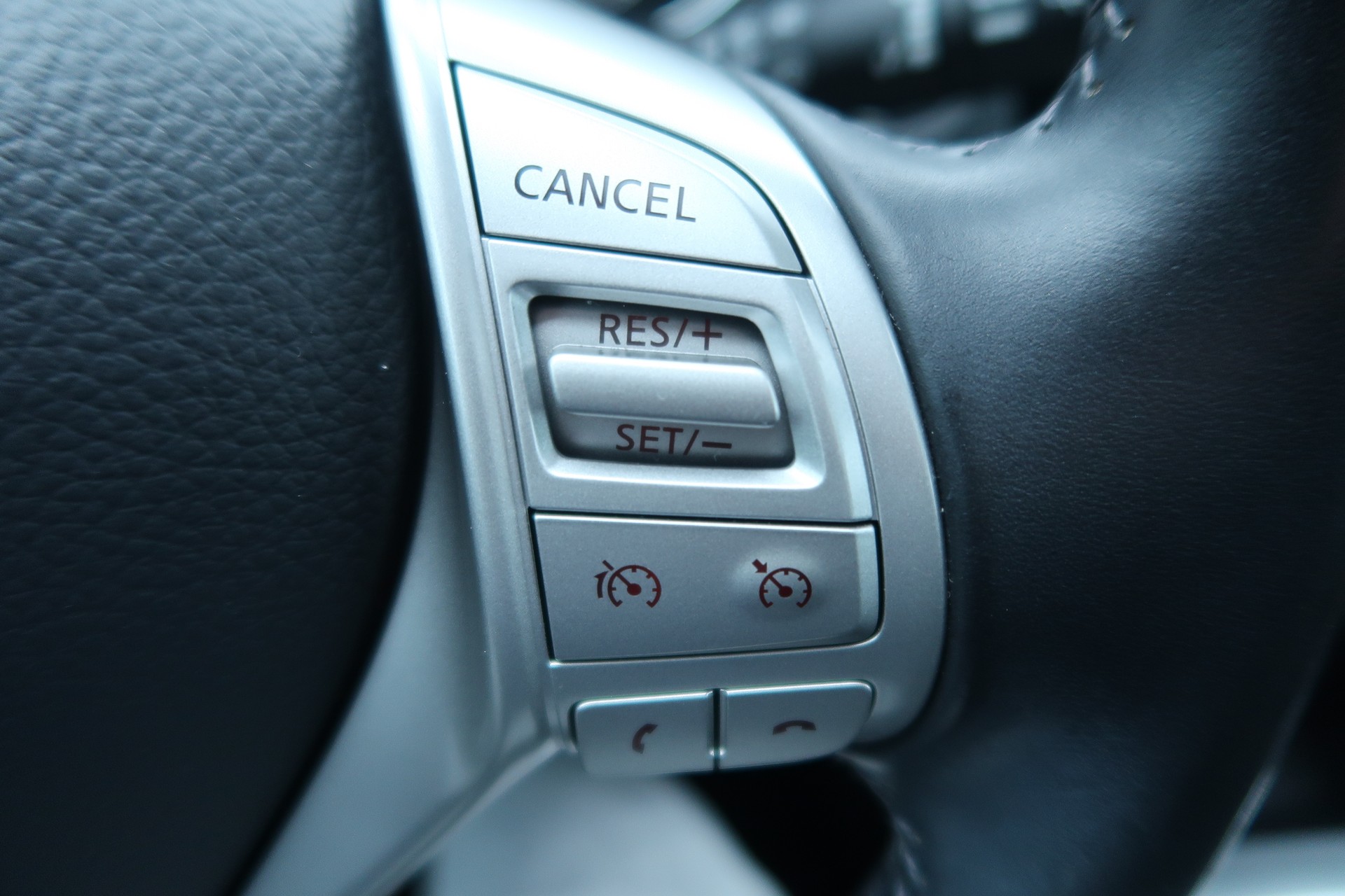 NISSAN Qashqai 1.2 DIG-T tekna Xtronic CVT-image-19