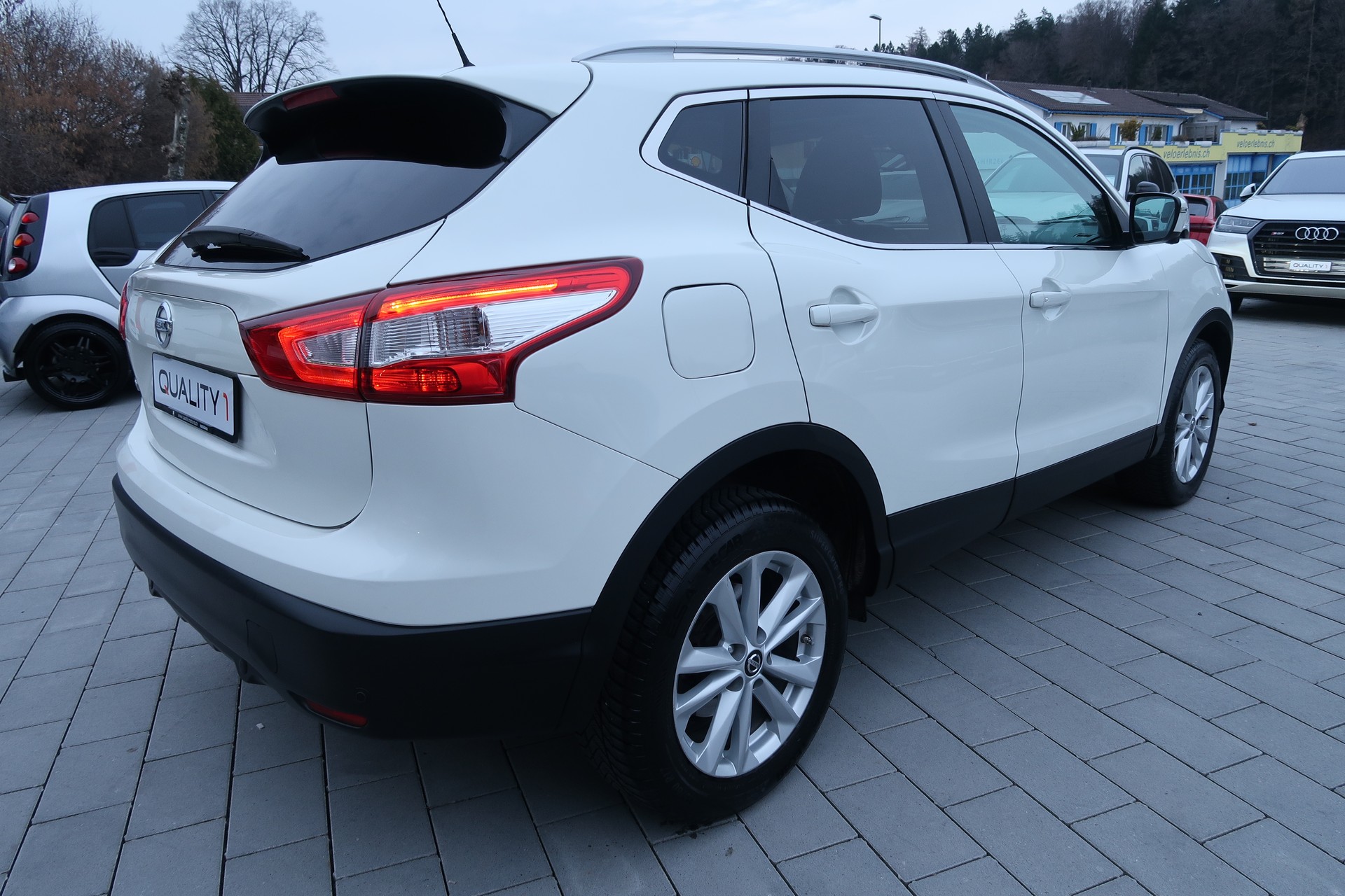 NISSAN Qashqai 1.2 DIG-T tekna Xtronic CVT-image-4
