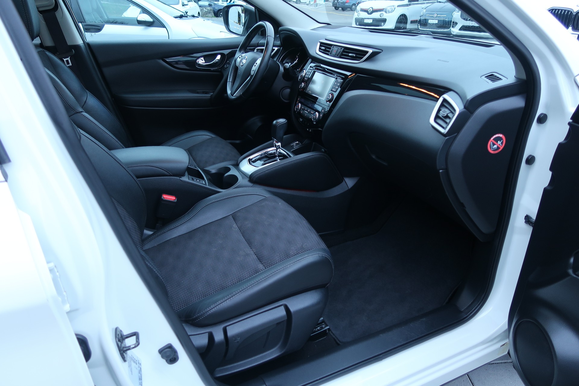 NISSAN Qashqai 1.2 DIG-T tekna Xtronic CVT-image-8