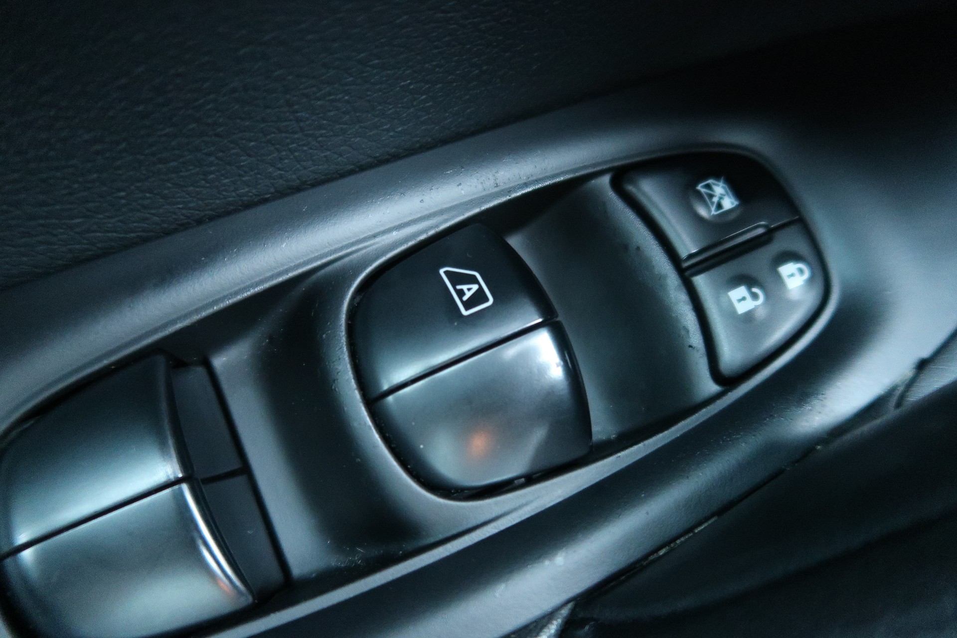 NISSAN Qashqai 1.2 DIG-T tekna Xtronic CVT-image-11