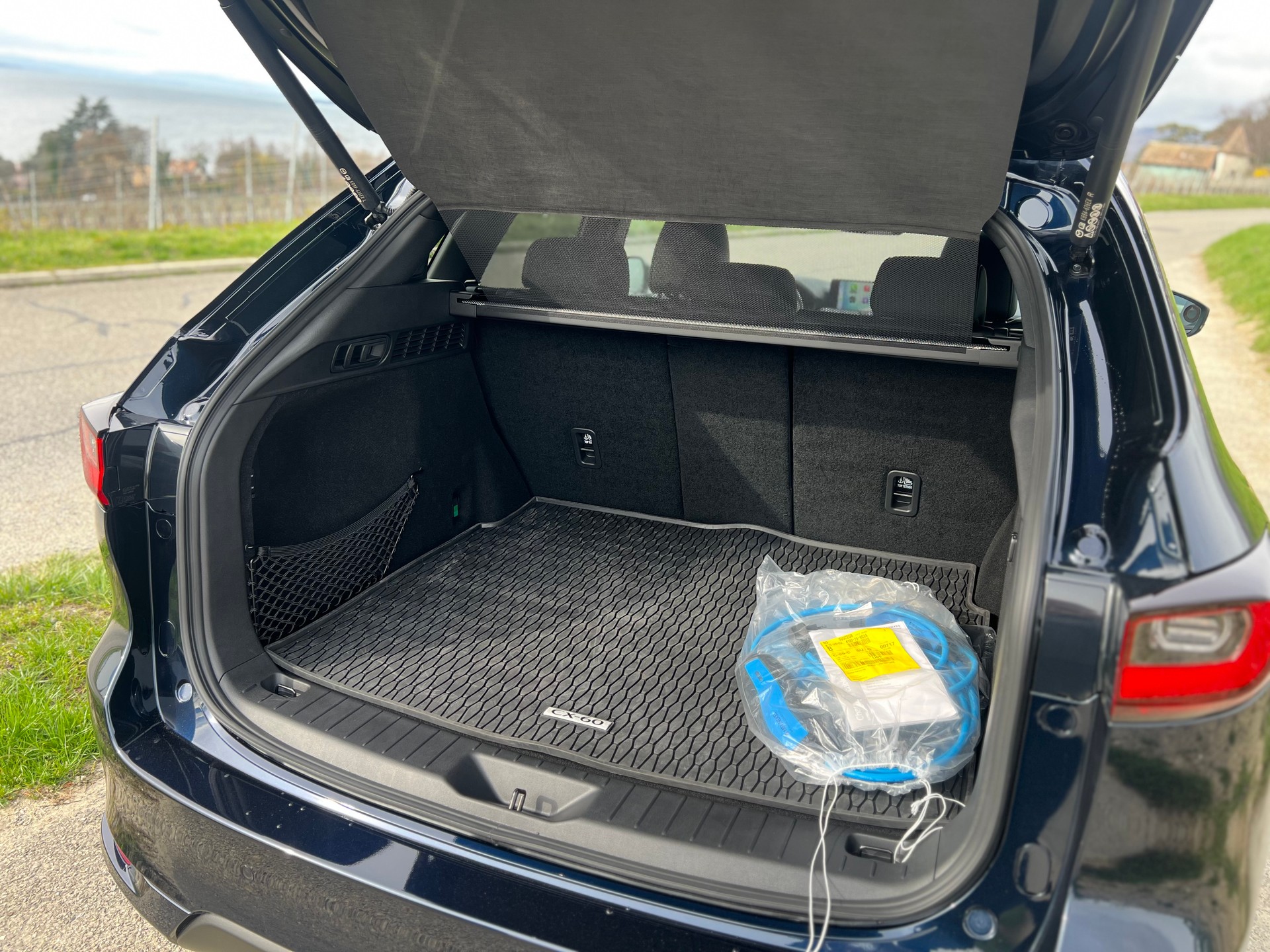 MAZDA CX-60 e-Skyactiv PHEV 327 AWD Homura Plus-image-8