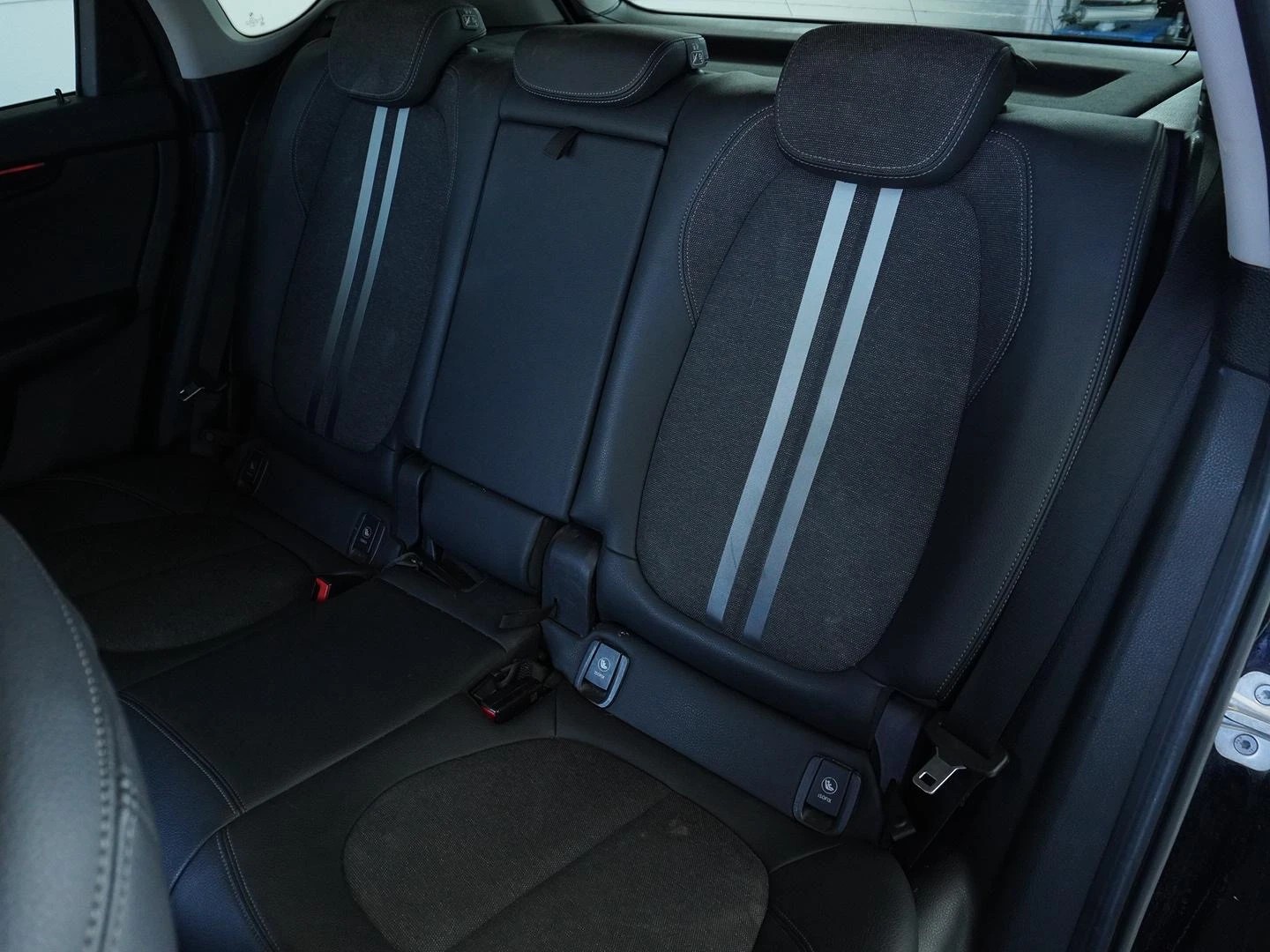 BMW 225xe iPerformance Active Tourer Sport Line Steptronic-image-4