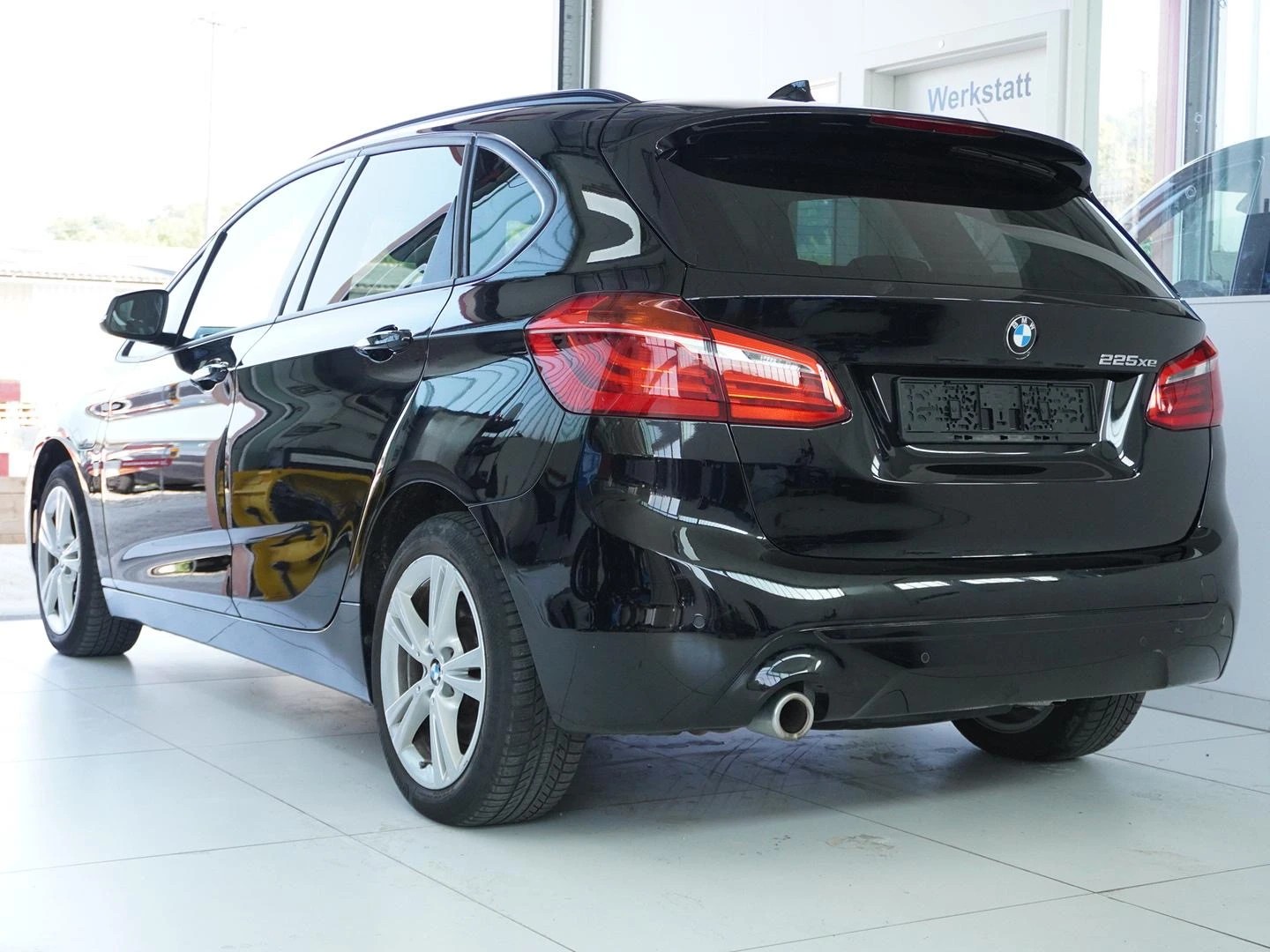 BMW 225xe iPerformance Active Tourer Sport Line Steptronic-image-1