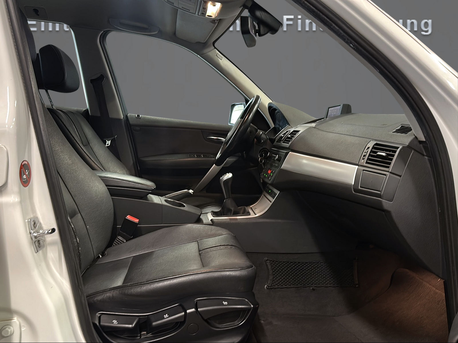 BMW X3 xDrive 20d (2.0d)-image-10
