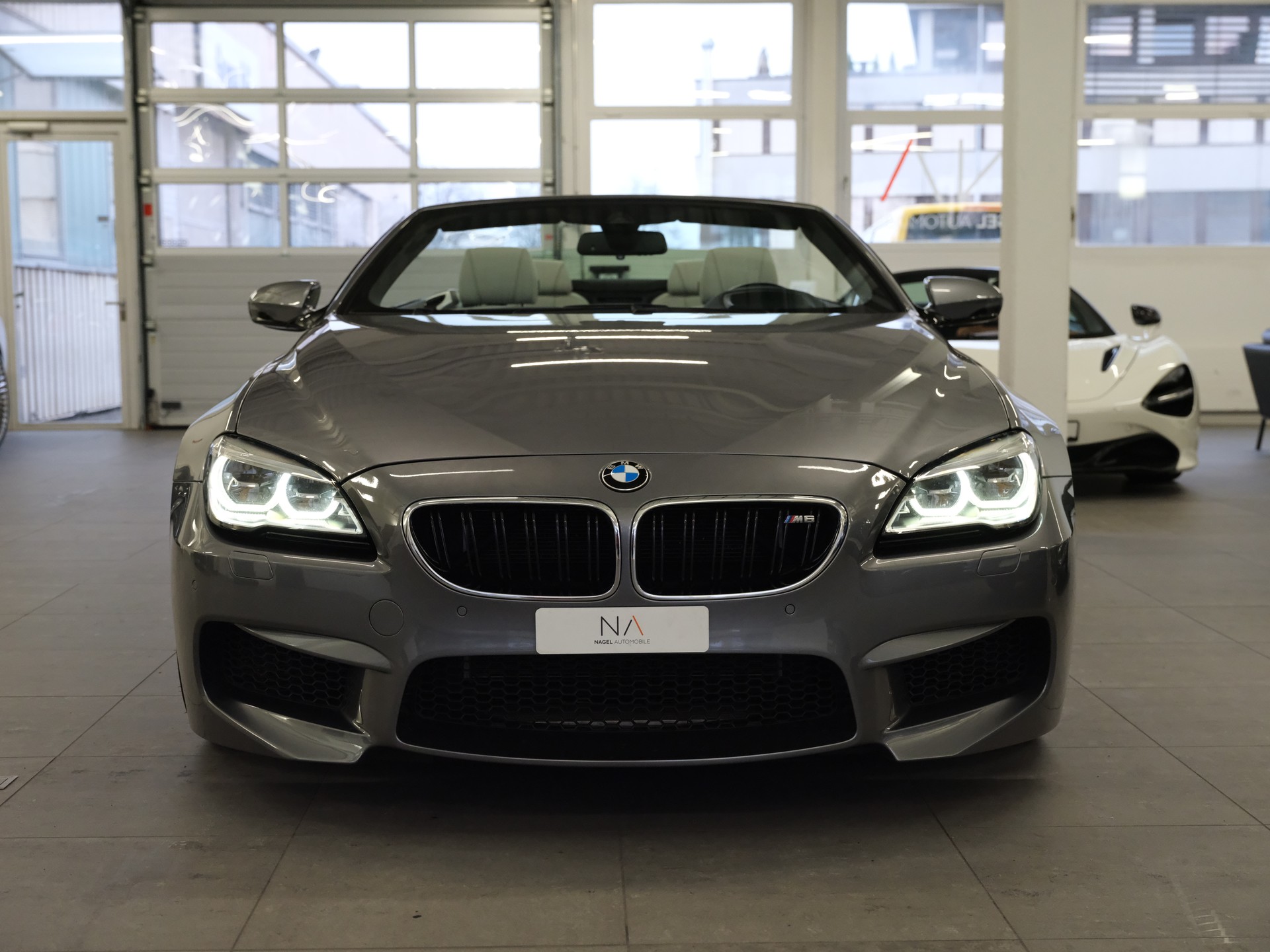 BMW M6 Cabrio Competition Drivelogic *Softclose* *Head-Up* *Harman/Kardon* *Memory-Sitz*-showroom-element-3