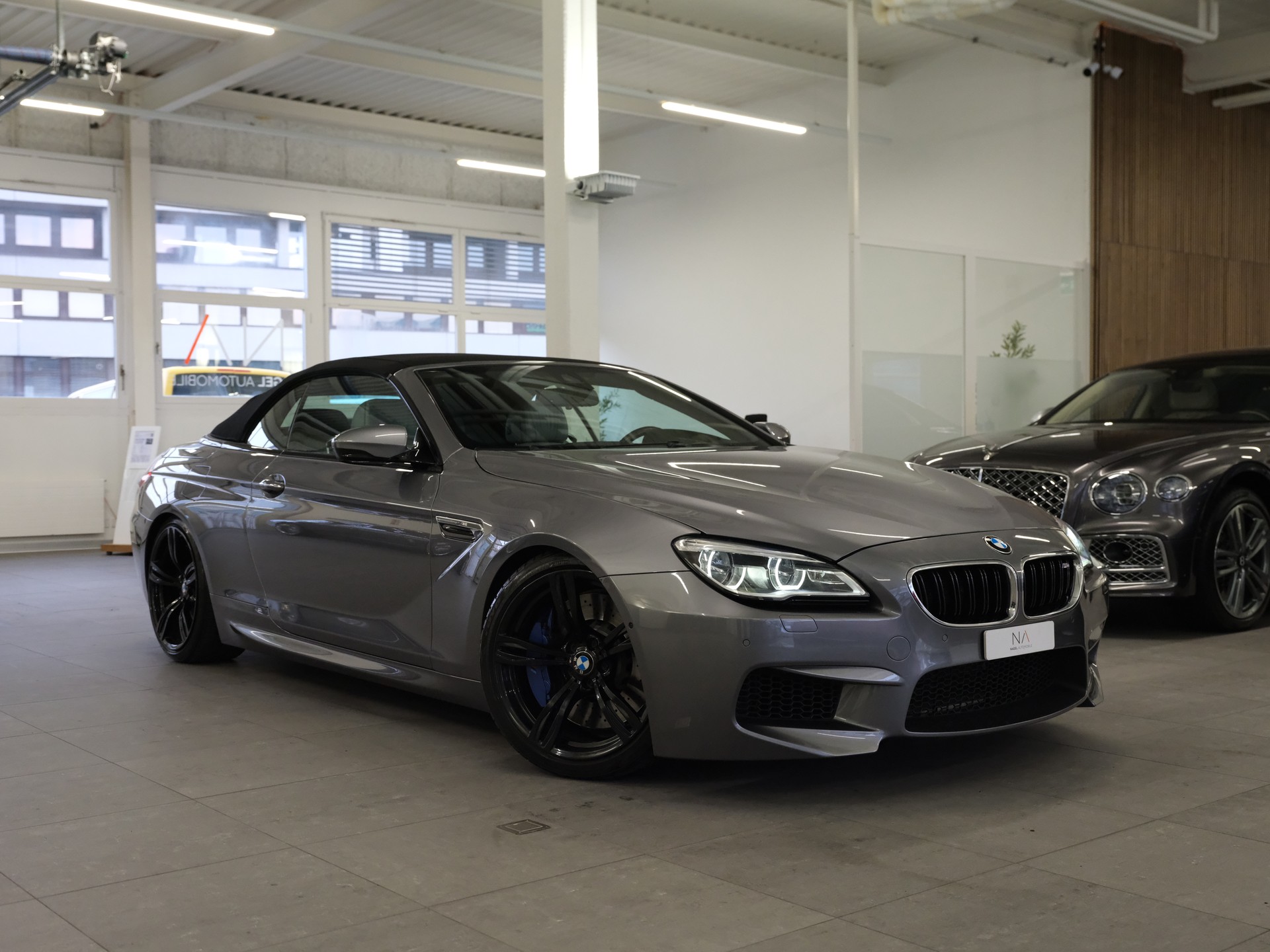 BMW M6 Cabrio Competition Drivelogic *Softclose* *Head-Up* *Harman/Kardon* *Memory-Sitz*