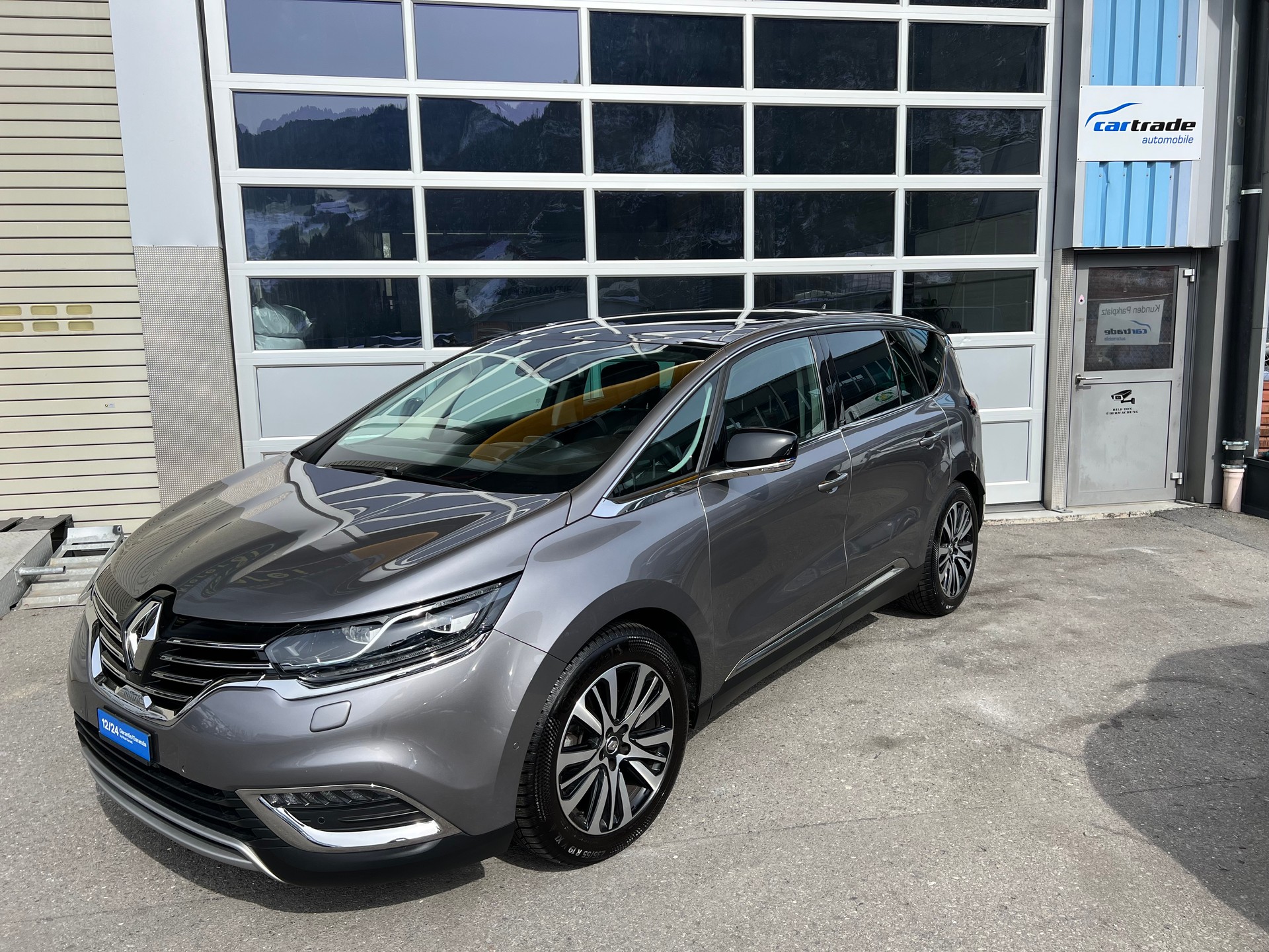 RENAULT Espace 2.0 dCi Initiale Paris ** 7 Sitzer * Navigation * Leder * Panoramadach *frisch ab MFK * 1 Jahr Garantie möglich **
