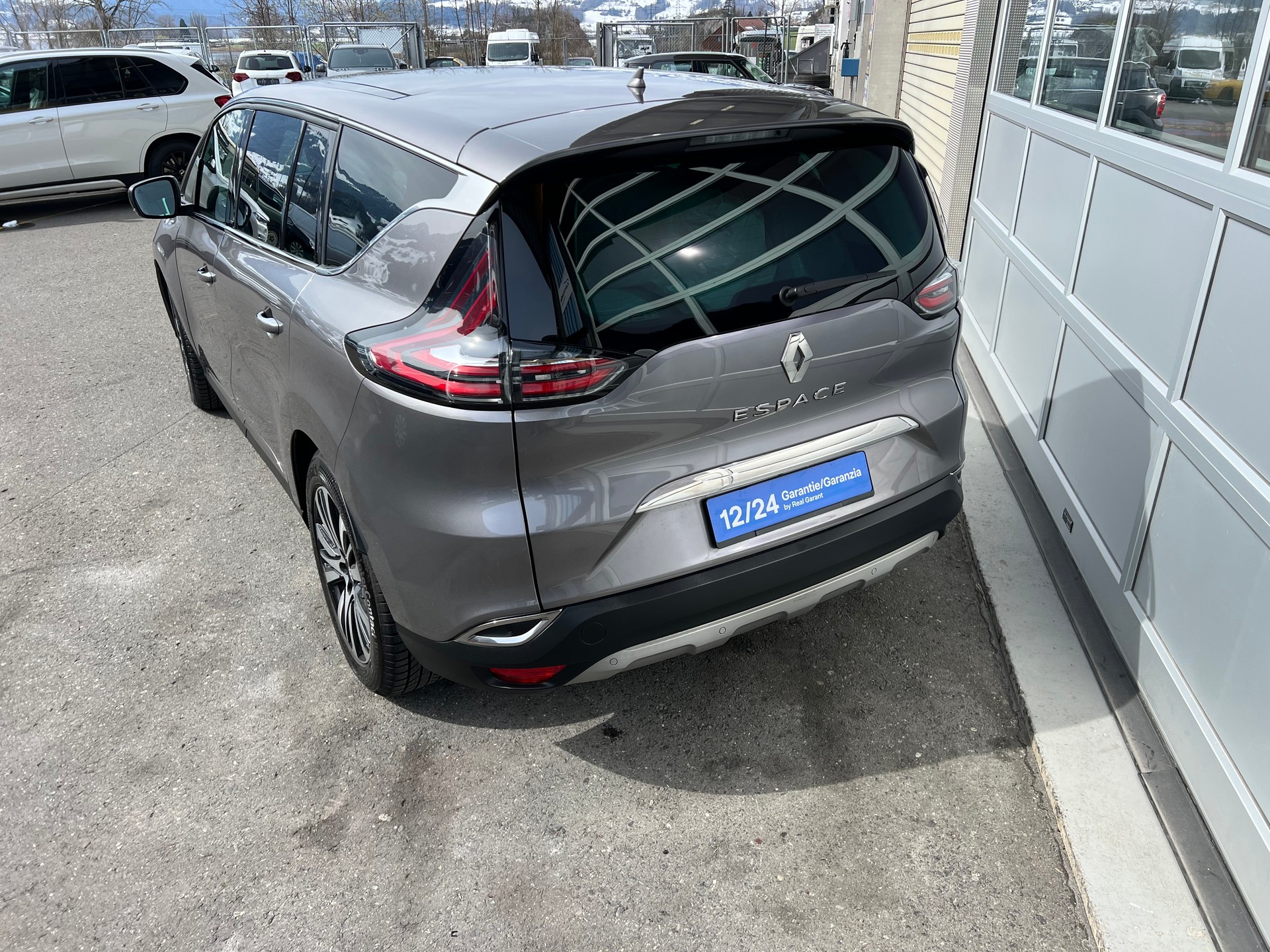RENAULT Espace 2.0 dCi Initiale Paris ** 7 Sitzer * Navigation * Leder * Panoramadach *frisch ab MFK * 1 Jahr Garantie möglich **-image-4