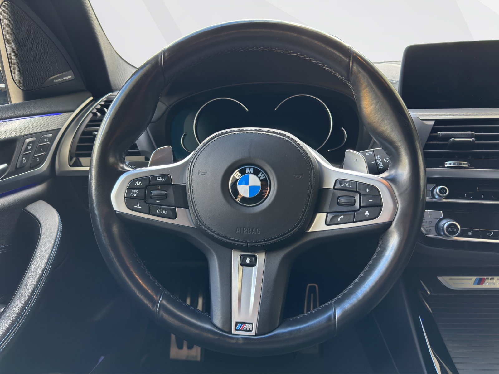 BMW X3 M40d xDrive-image-11
