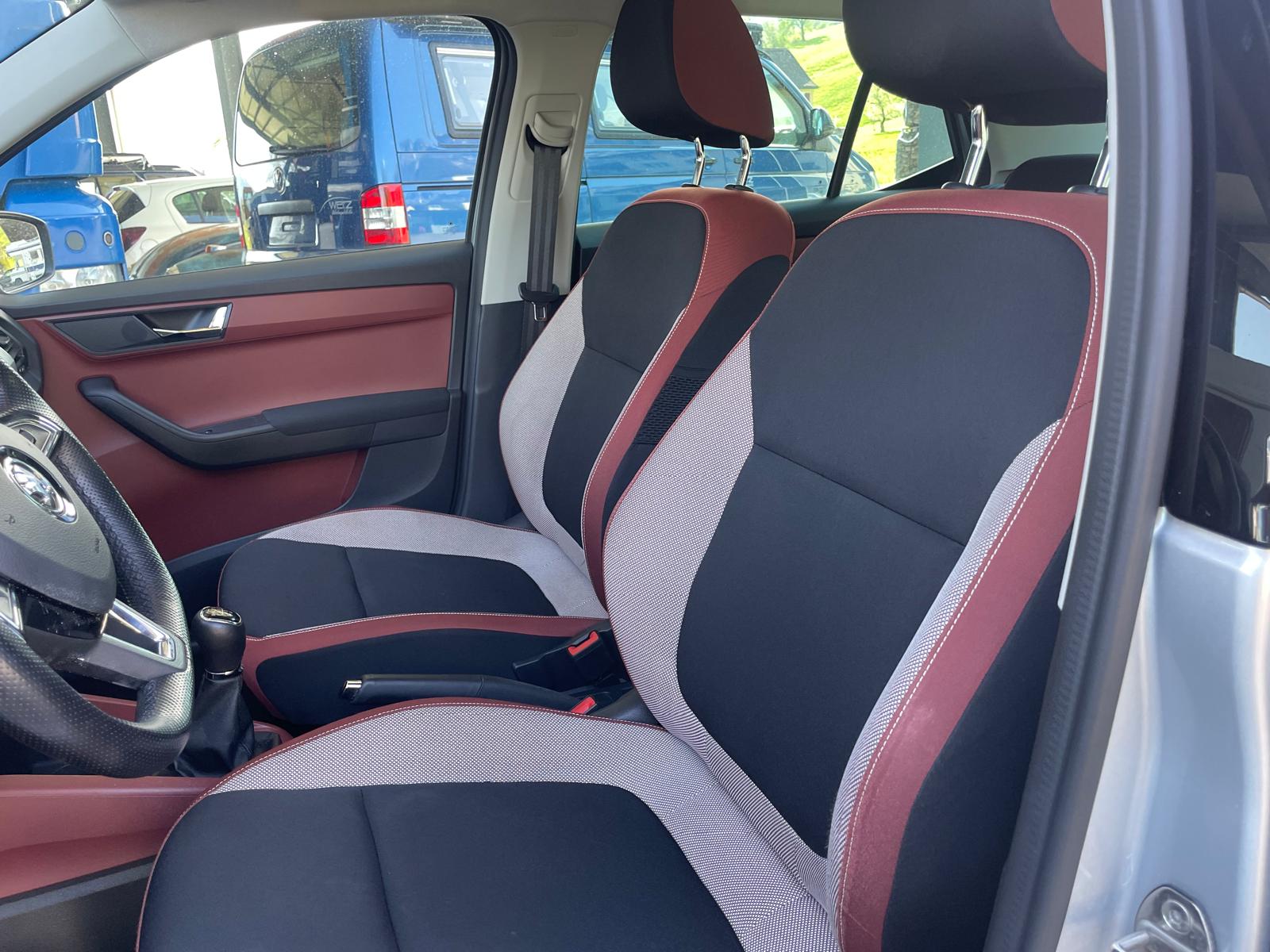 SKODA Fabia 1.2 TSI Monte Carlo-image-13