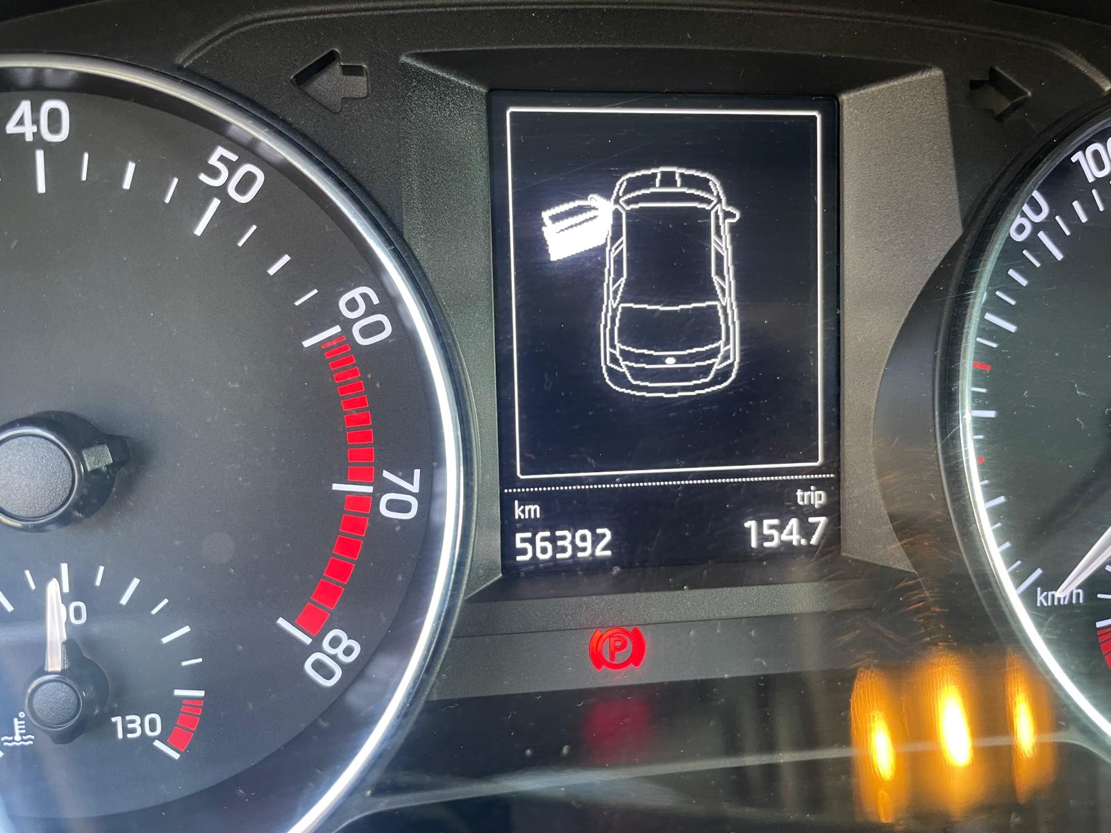 SKODA Fabia 1.2 TSI Monte Carlo-image-8