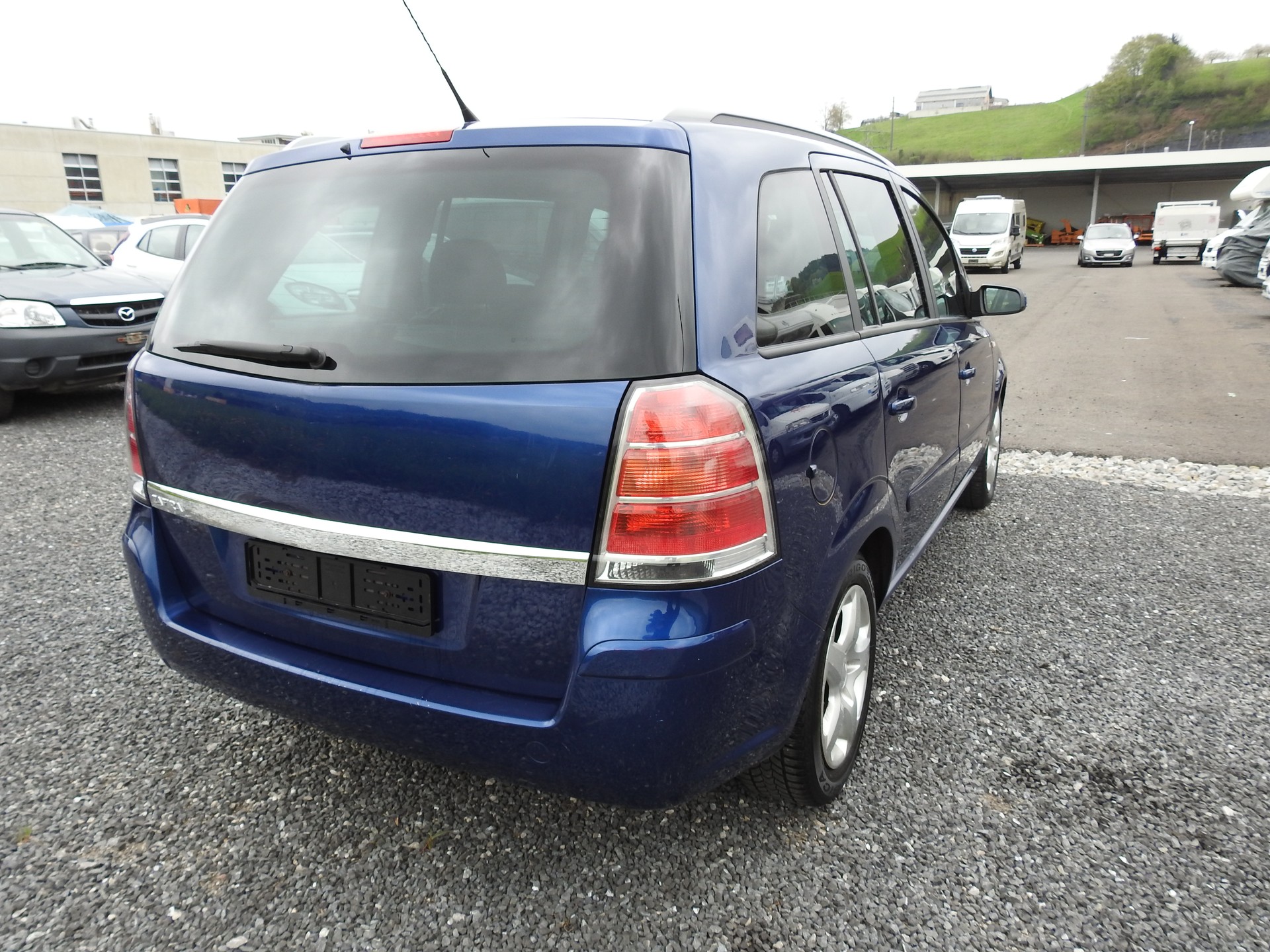 OPEL Zafira 1.9 CDTI Enjoy Automatic-image-5
