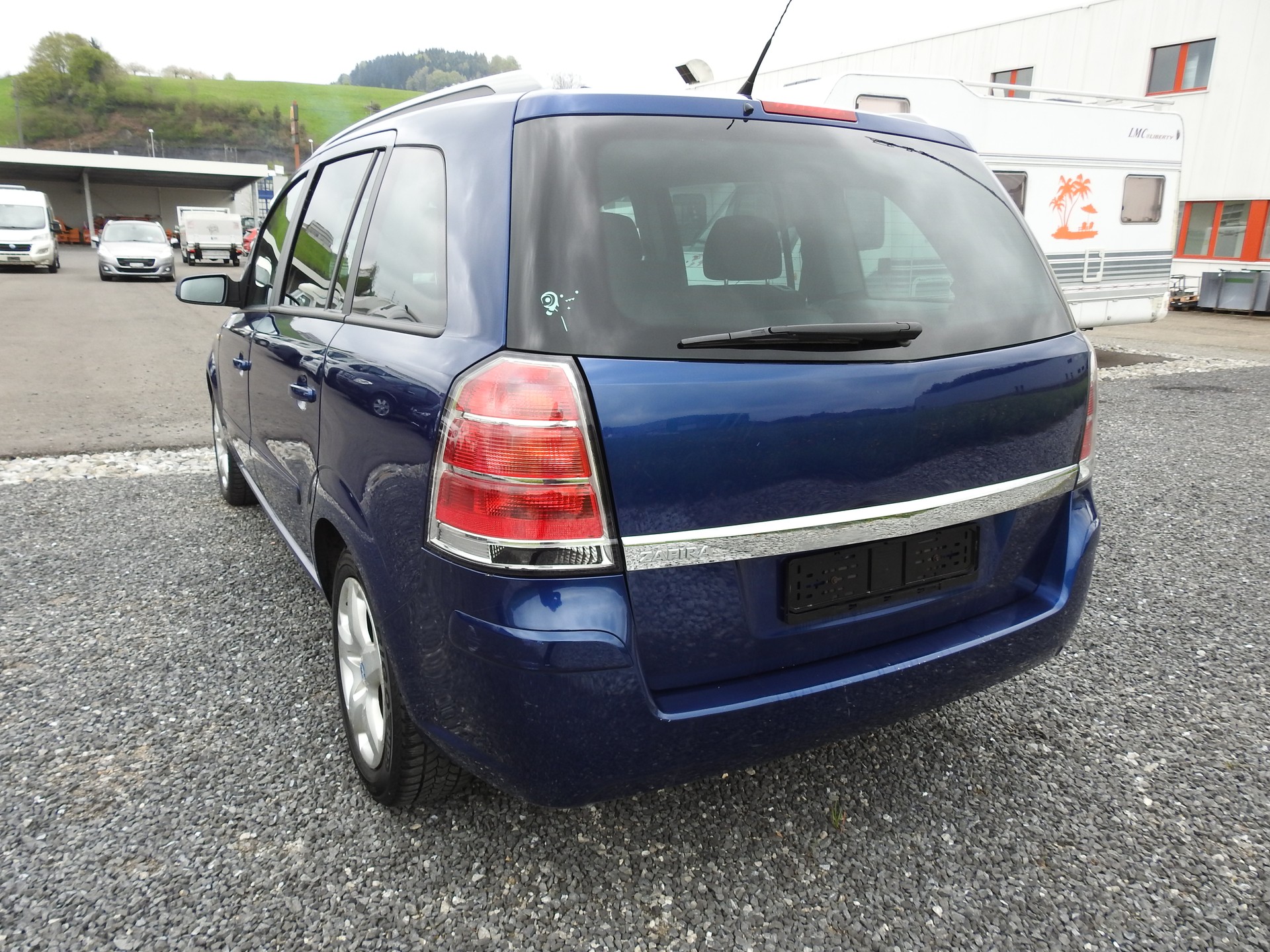 OPEL Zafira 1.9 CDTI Enjoy Automatic-image-3