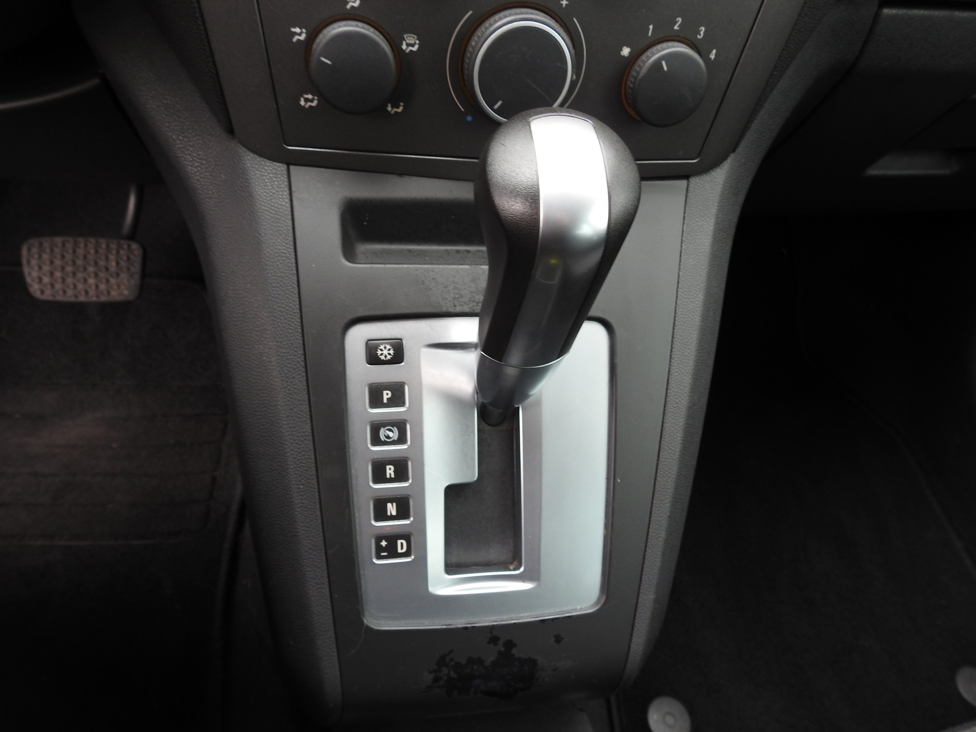 OPEL Zafira 1.9 CDTI Enjoy Automatic-image-19