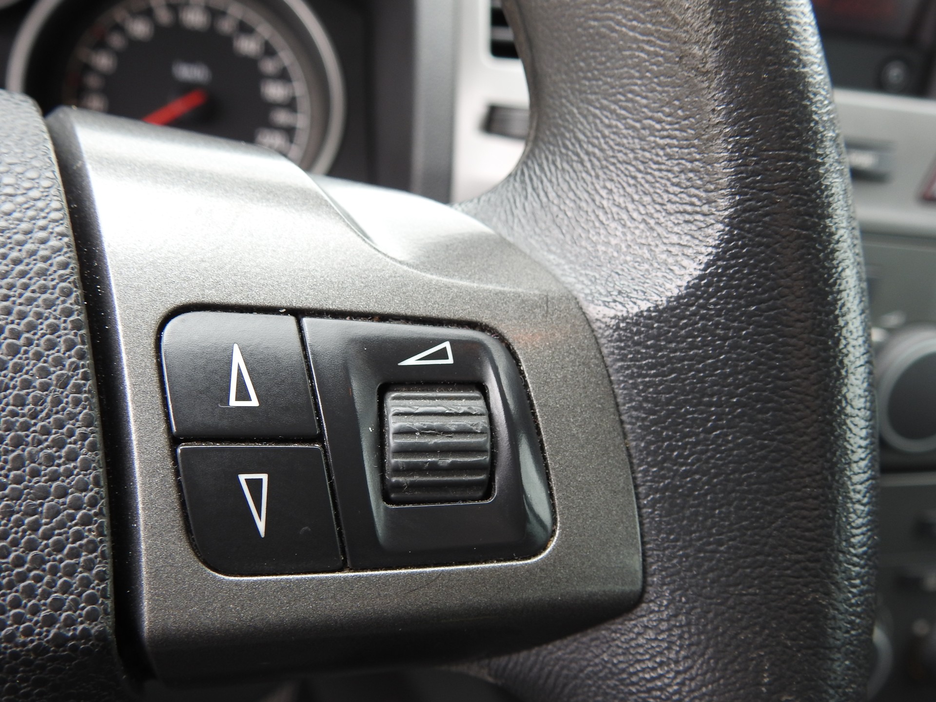 OPEL Zafira 1.9 CDTI Enjoy Automatic-image-23