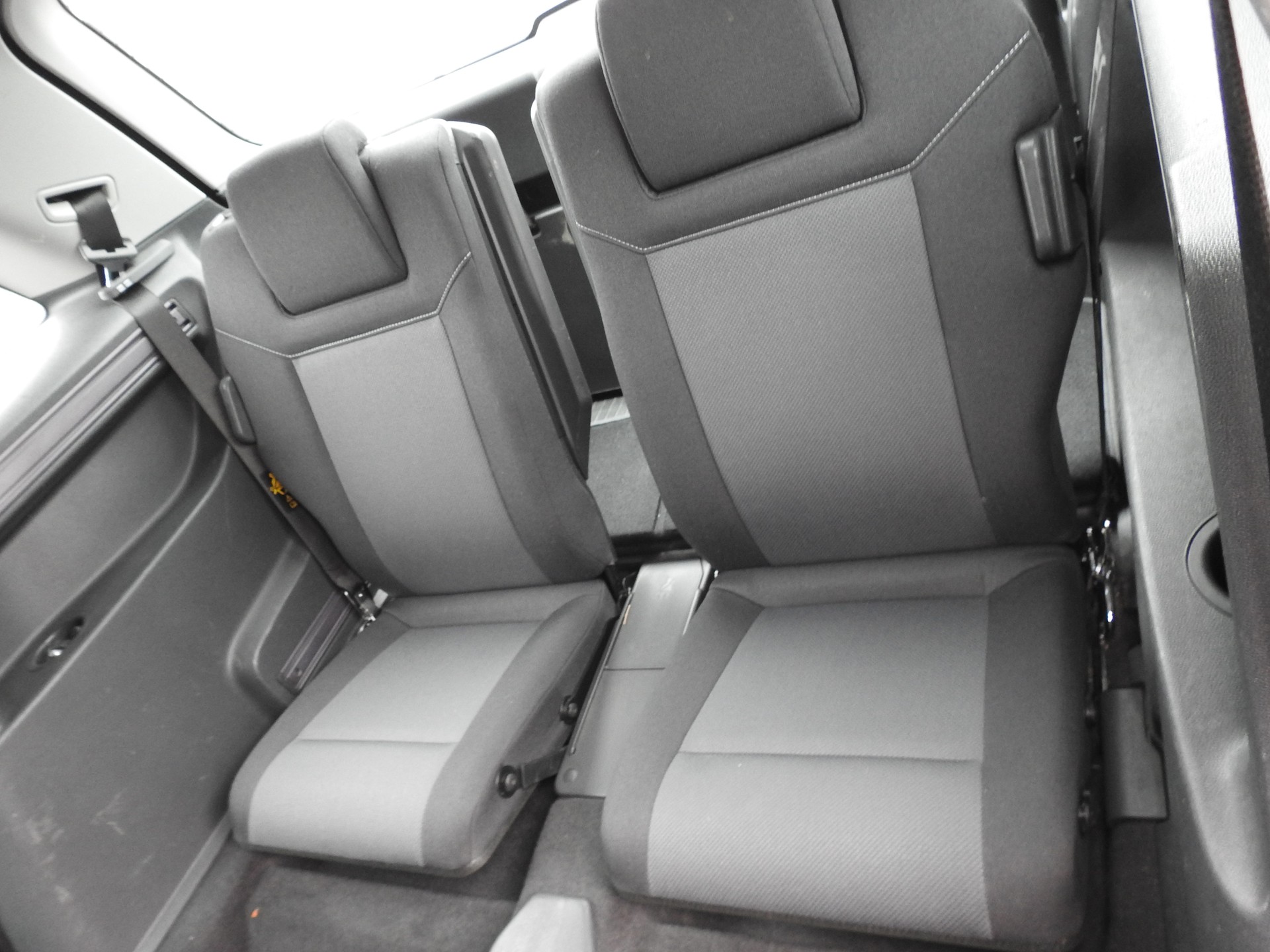 OPEL Zafira 1.9 CDTI Enjoy Automatic-image-27