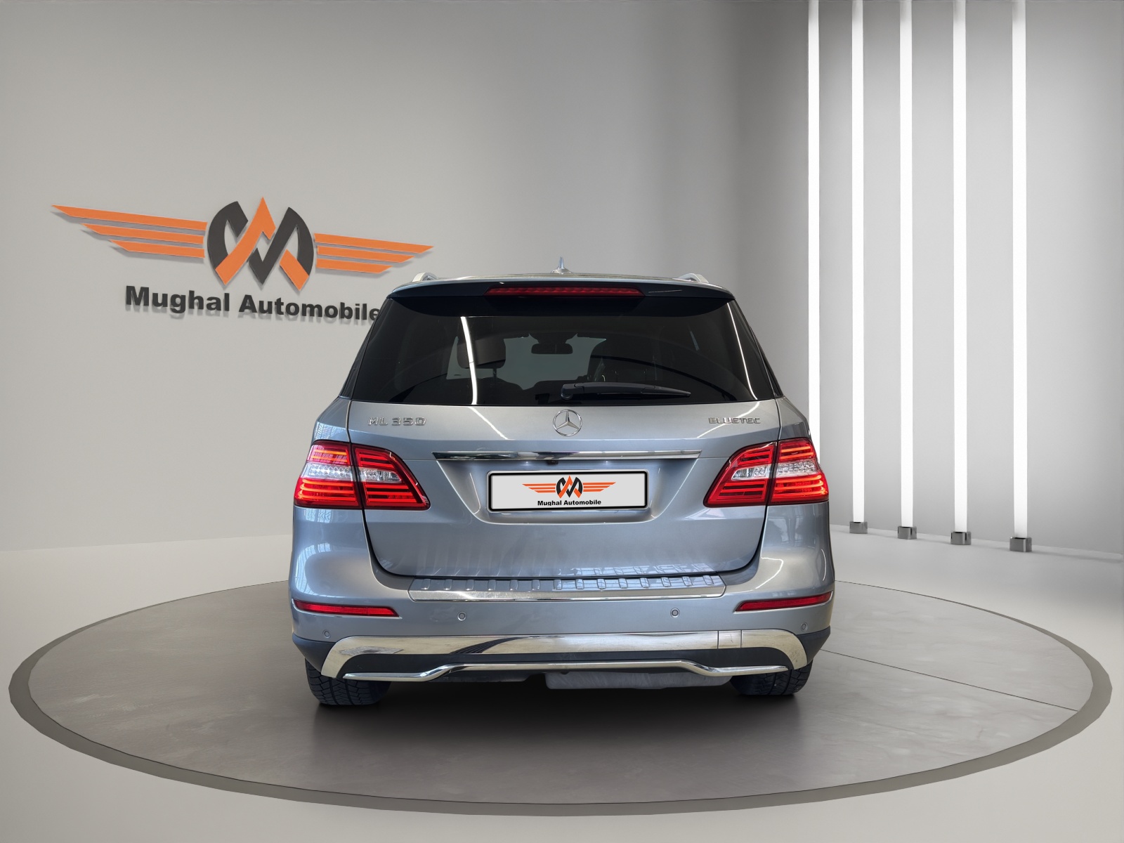 MERCEDES-BENZ ML 350 BlueTEC 4Matic 7G-Tronic-image-4