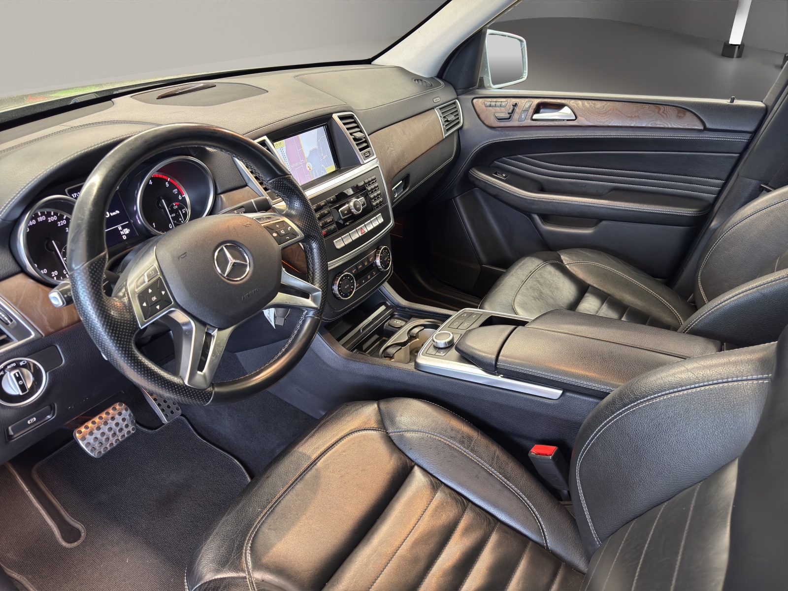 MERCEDES-BENZ ML 350 BlueTEC 4Matic 7G-Tronic-image-8