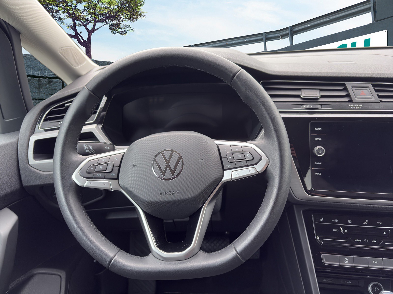 VW Touran 1.5 TSI EVO Comfortline DSG-image-10