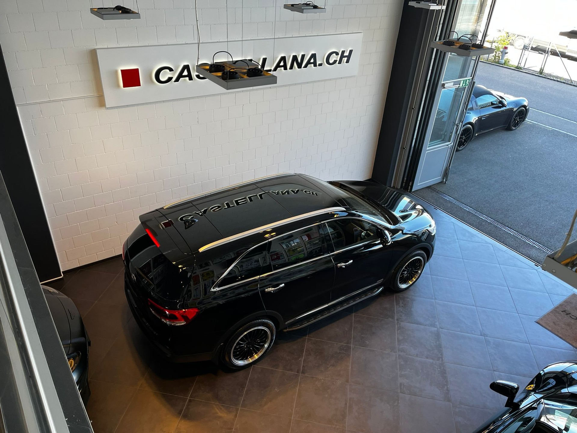 KIA Sorento 2.2 CRDI Style 5P. Automatic-image-8