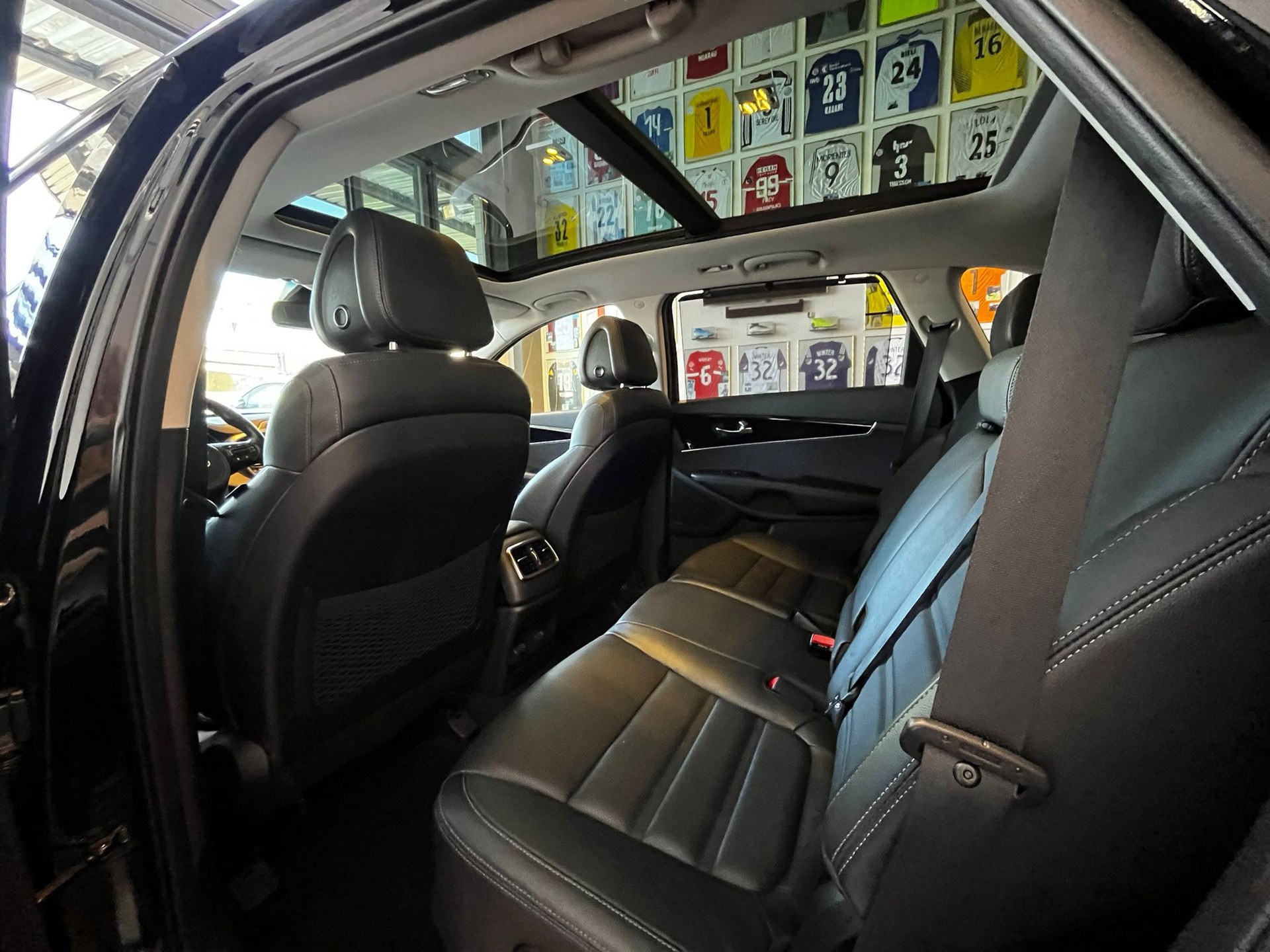 KIA Sorento 2.2 CRDI Style 5P. Automatic-image-14