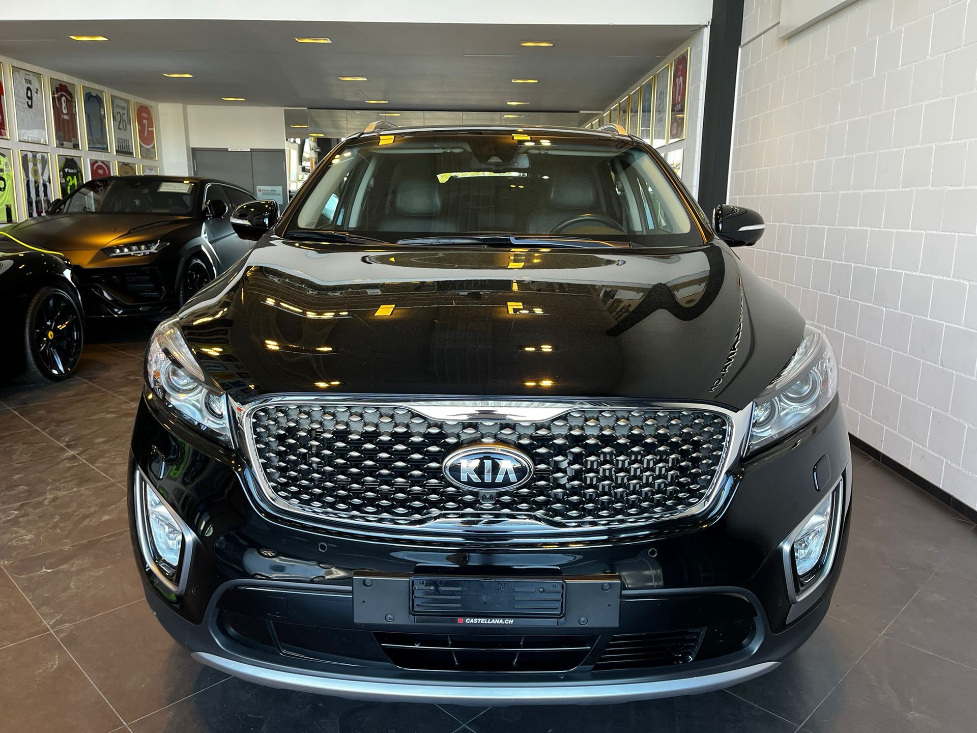 KIA Sorento 2.2 CRDI Style 5P. Automatic-image-2