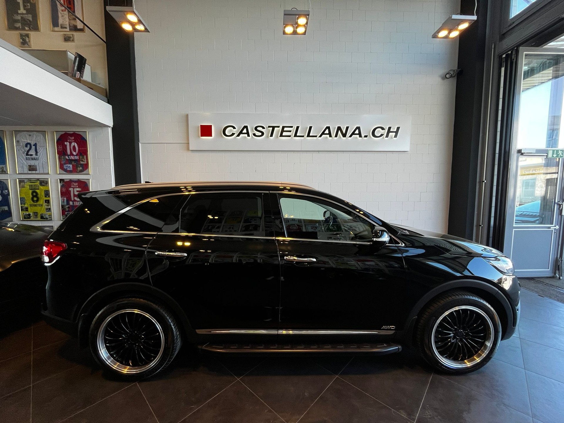 KIA Sorento 2.2 CRDI Style 5P. Automatic-image-4