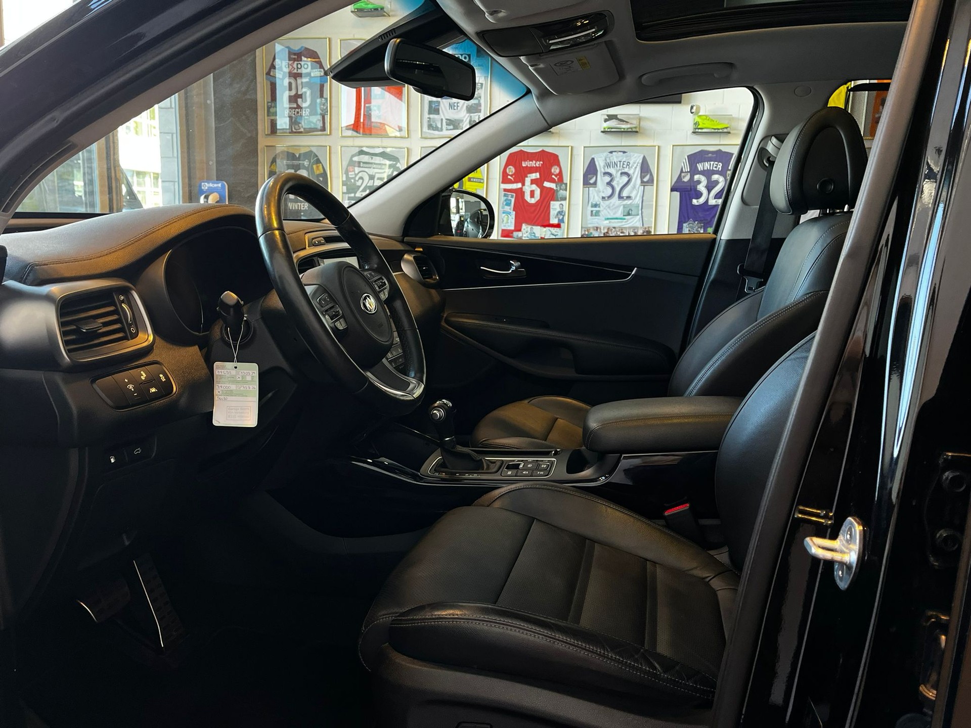 KIA Sorento 2.2 CRDI Style 5P. Automatic-image-11