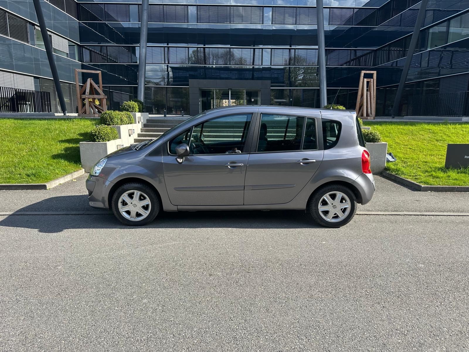 RENAULT Modus 1.6 16V Dynamique