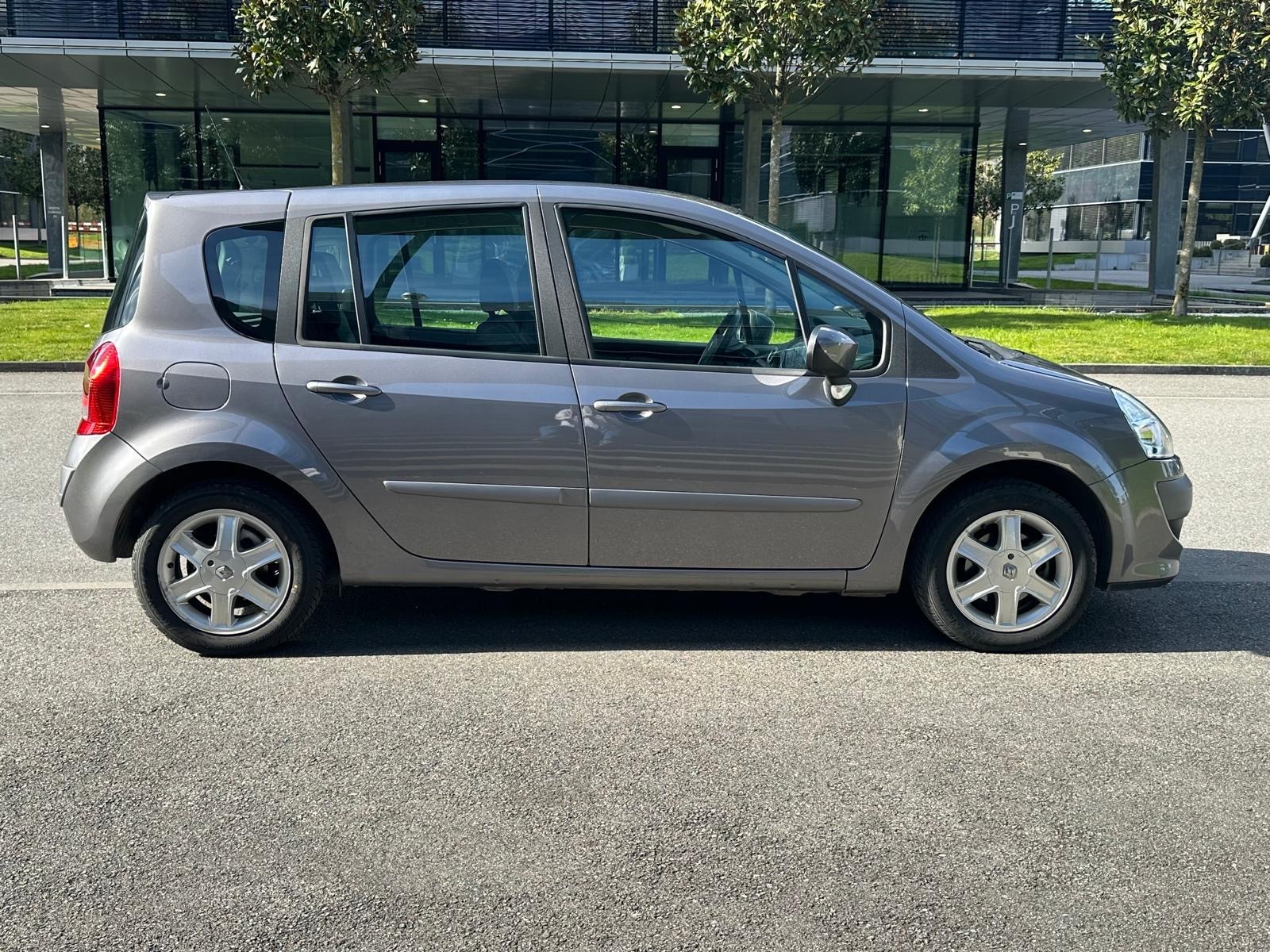 RENAULT Modus 1.6 16V Dynamique-showroom-element-1