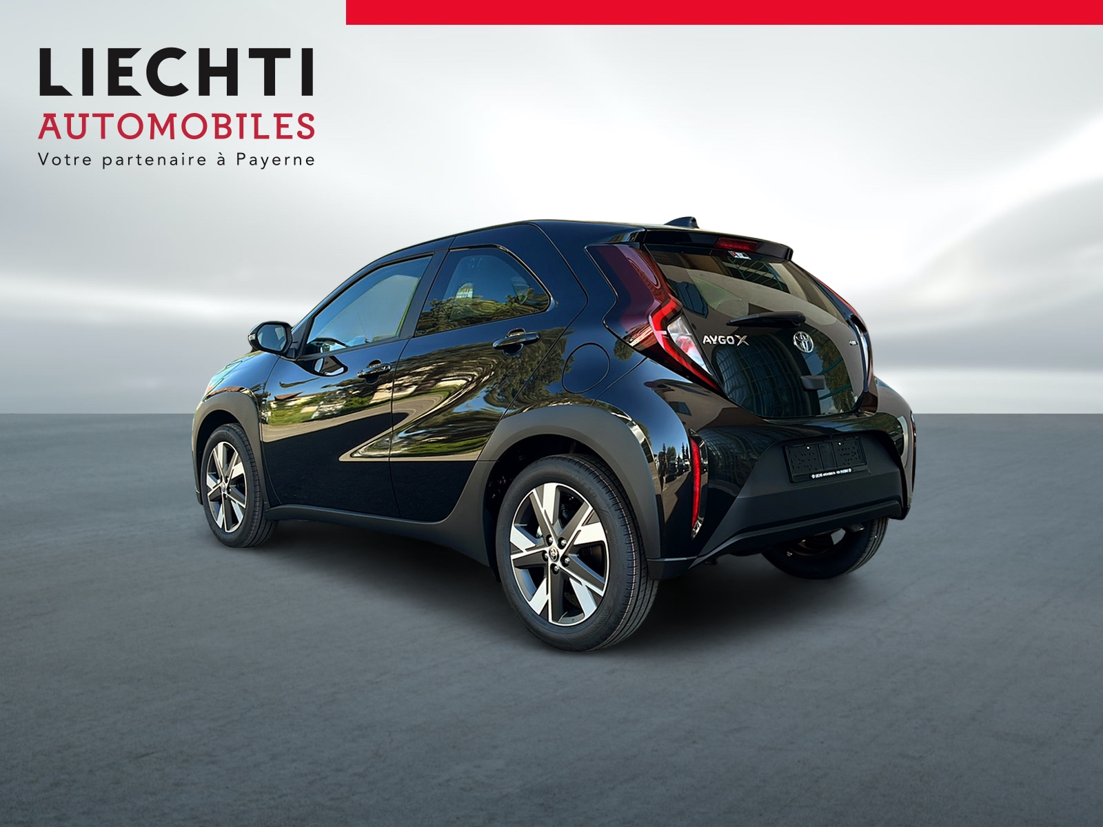 TOYOTA Aygo X 1.5 Comfort e-CVT-image-2