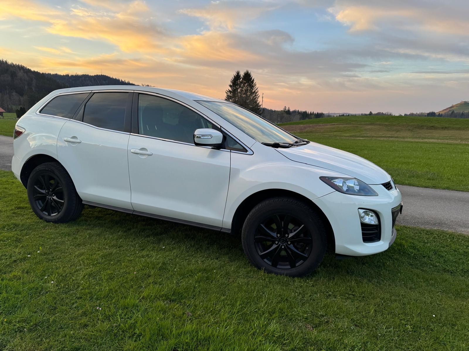 MAZDA CX-7-image-1