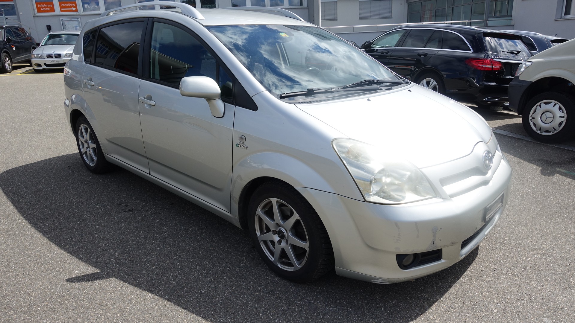 TOYOTA Corolla Verso 2.2 D-4D CleanP. Linea Sol Prem.-image-13