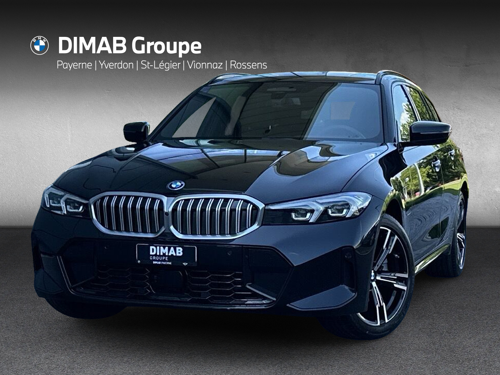 BMW 330e x DriveTouring Steptronic M Sport **Action de leasing à 0.9%**-image-0