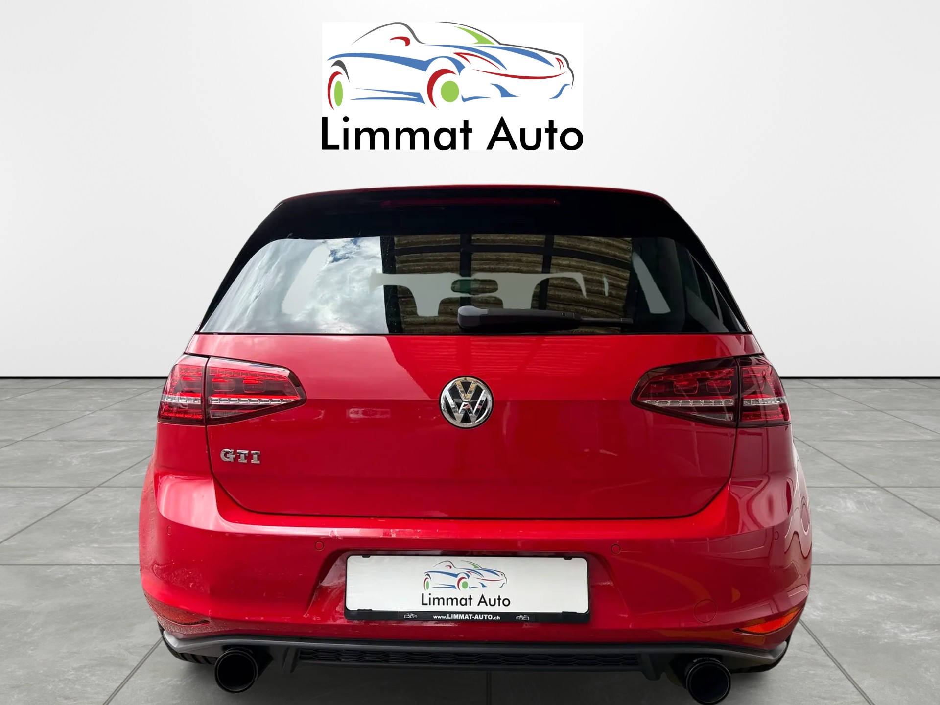 VW Golf 2.0 TSI GTI-image-4