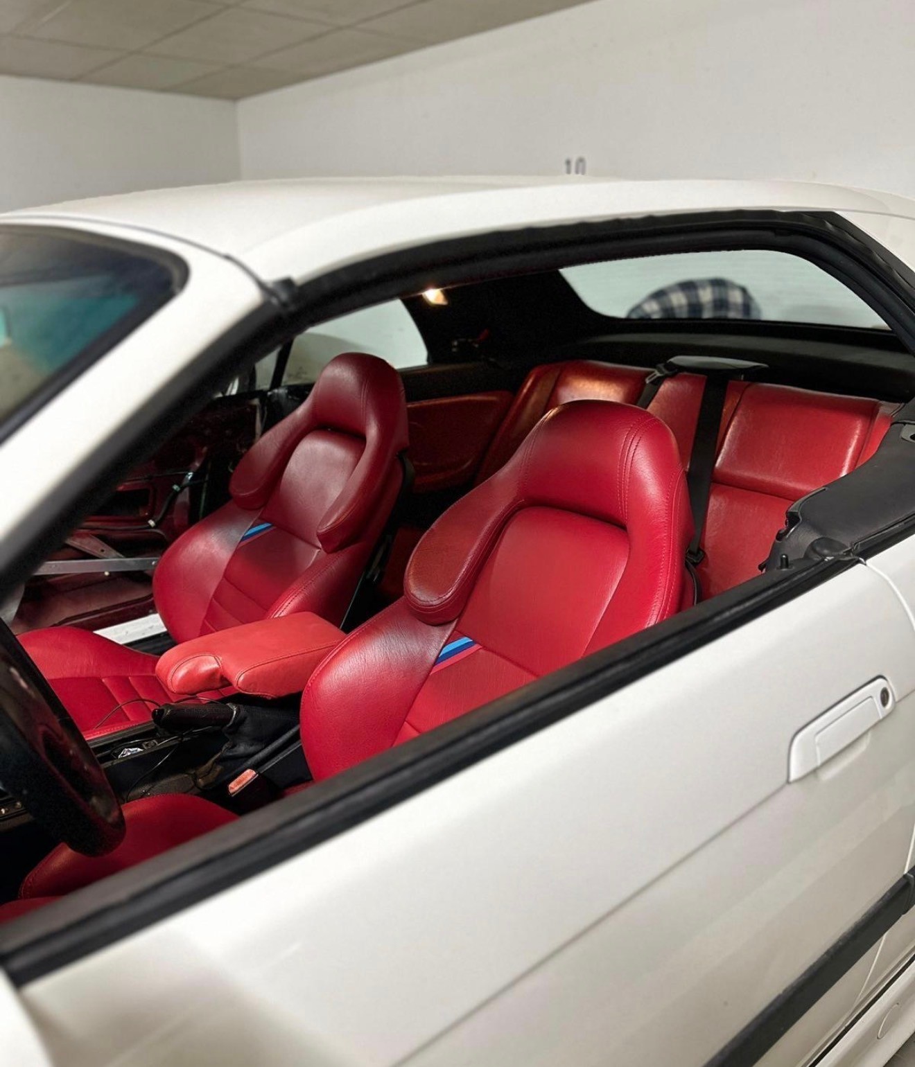 BMW 325 i CABRIO-image-3
