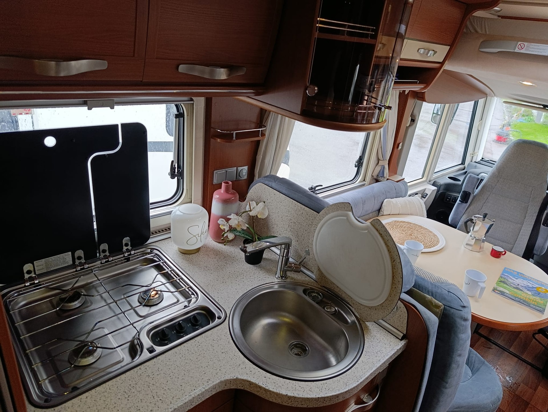 HYMER B594 ***Legendären B-Klasse ComfortLine***Nutzlast *Dachklima *Voll Wintertauglich *Hubbett 220cm x 150cm *Gas Tankanlage-image-12