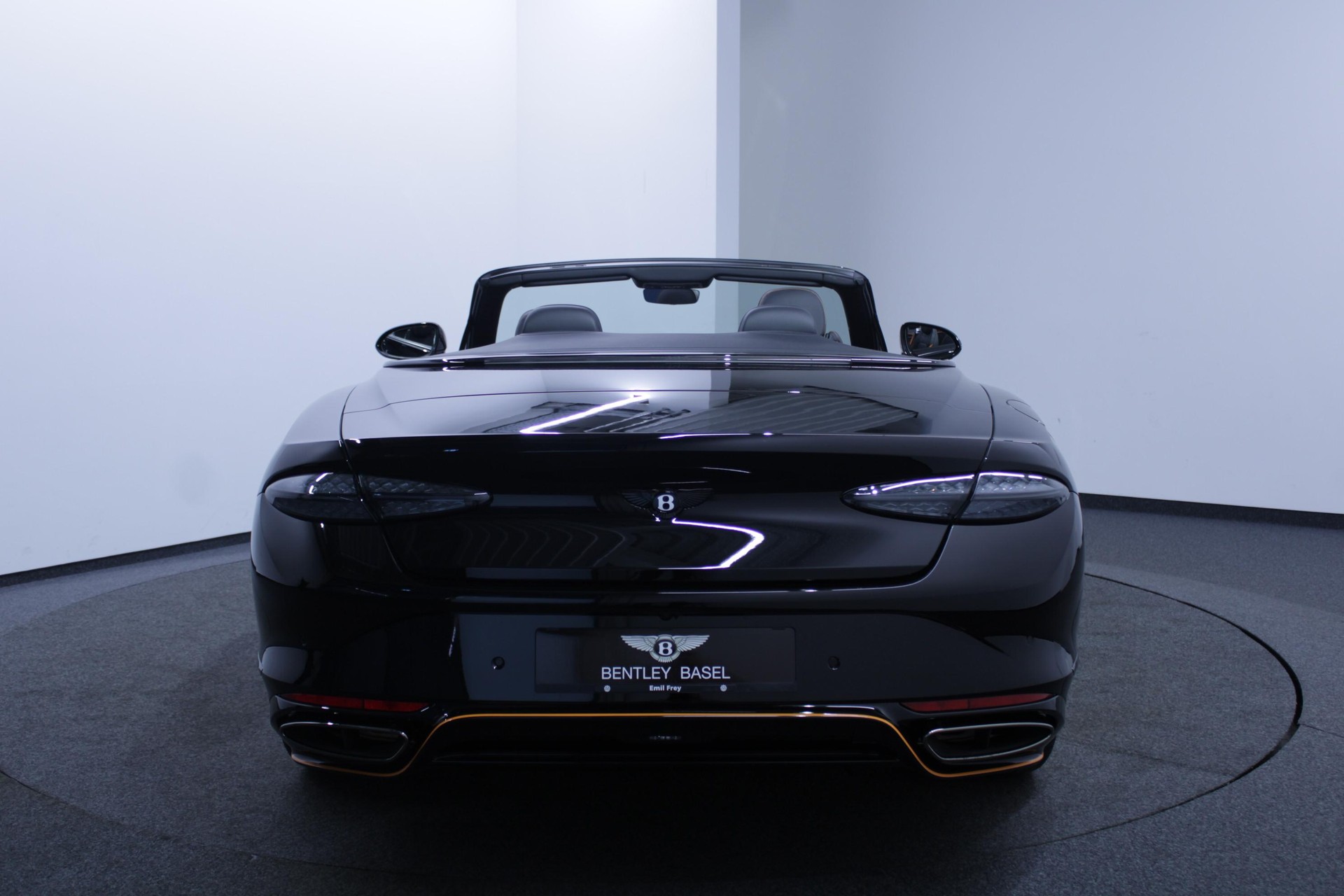 BENTLEY Continental GTC 4.0 V8 Hybrid Speed-image-4