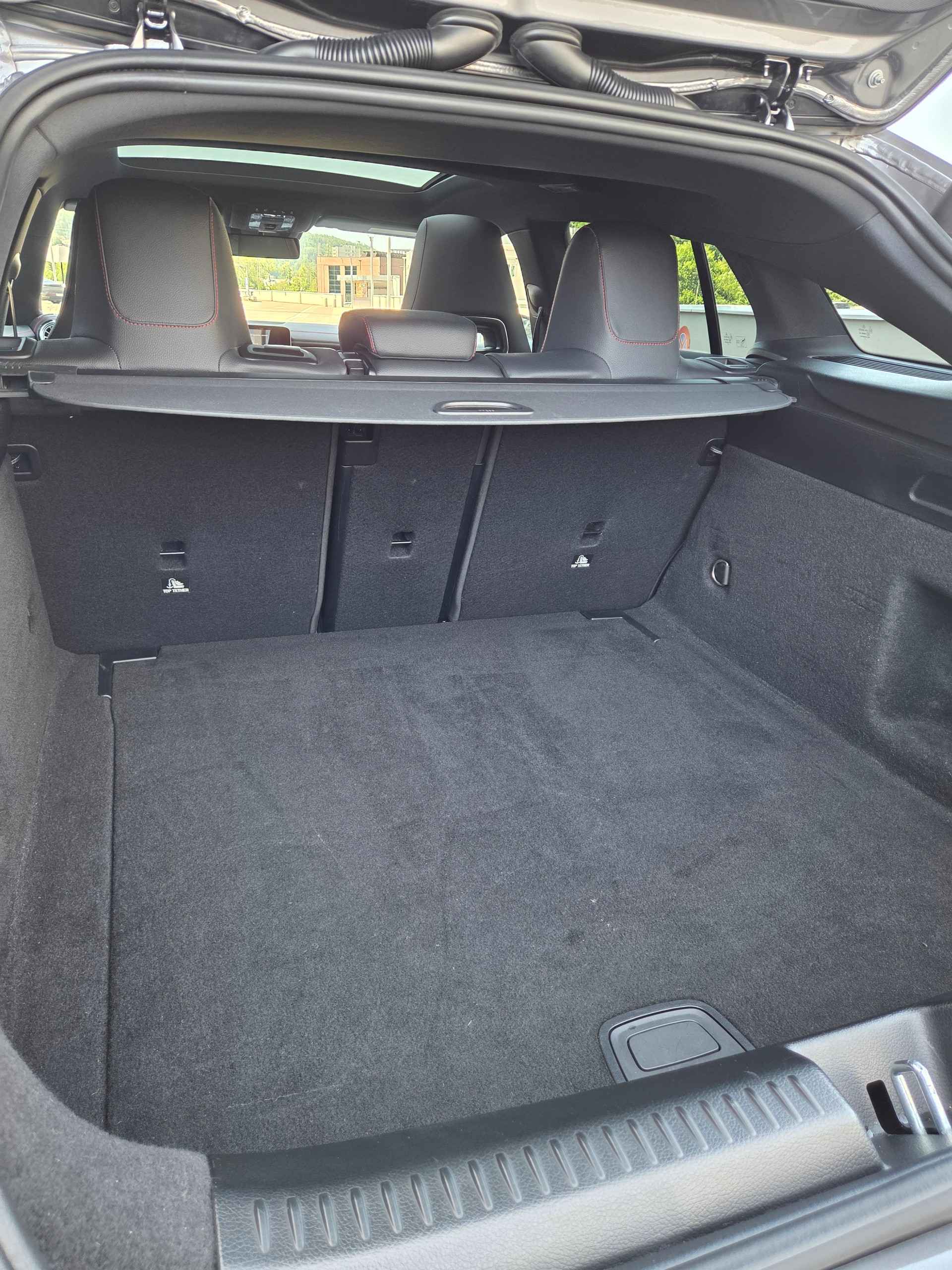 MERCEDES-BENZ CLA Shooting Brake 200 AMG Line-image-8