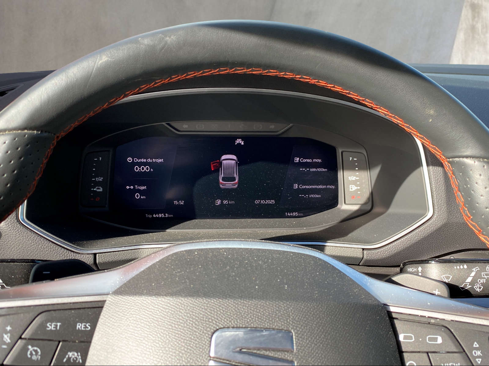 SEAT Tarraco 1.4 e-HYBRID DSG Move FR-image-3
