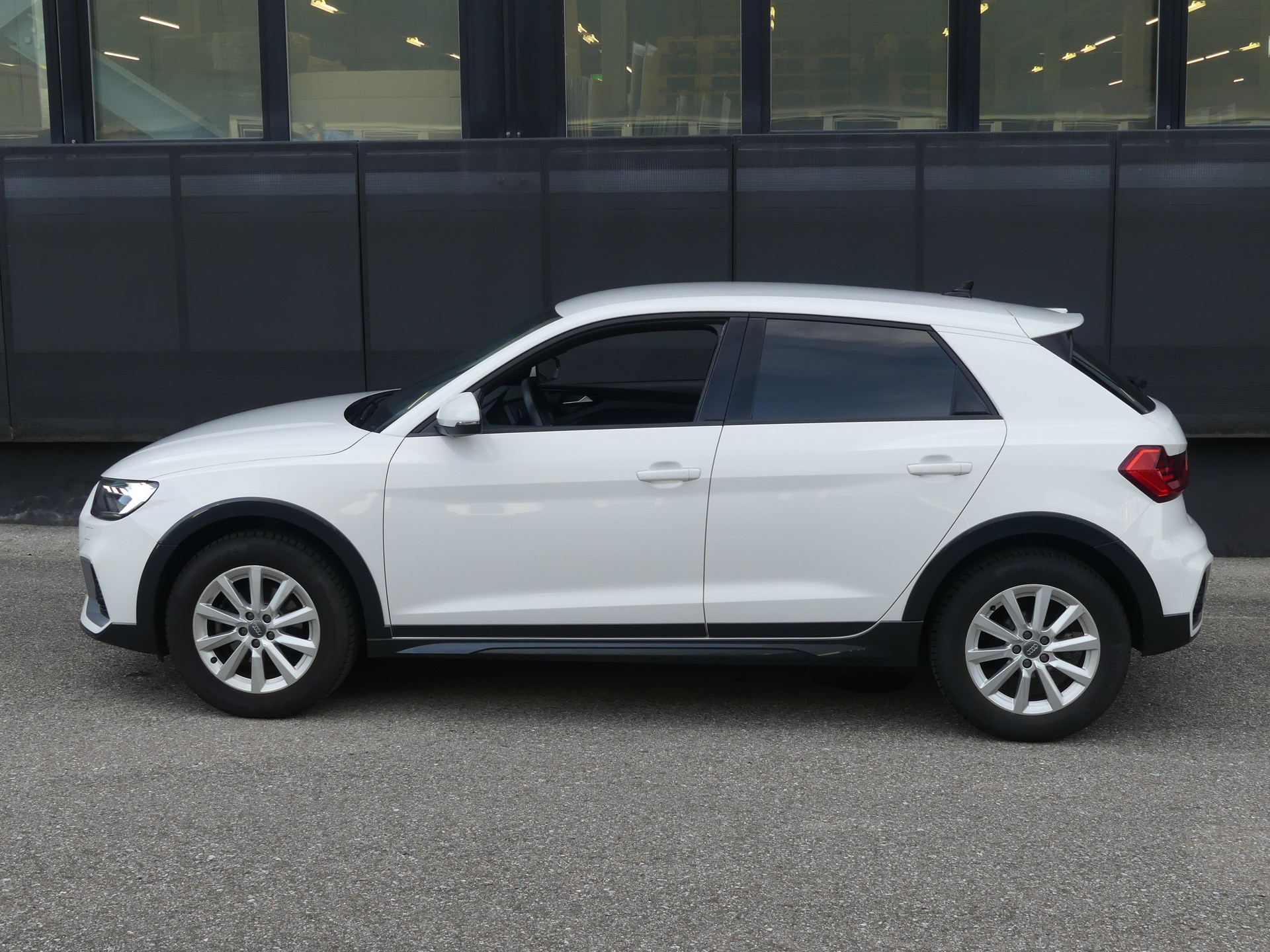 AUDI A1 City Carver & Allstreet 35 Tfsi-image-7