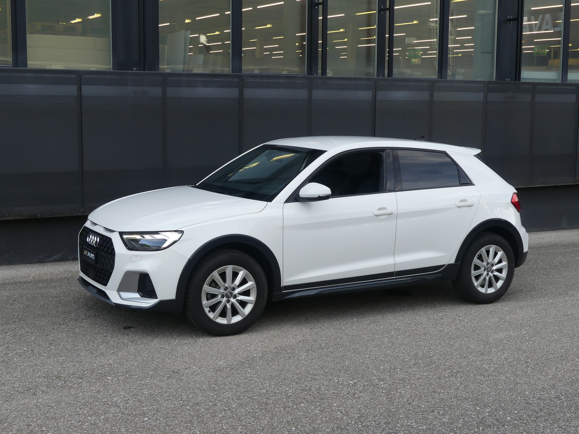 AUDI A1 City Carver & Allstreet 35 Tfsi-image-9