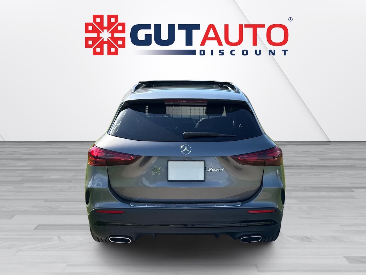 MERCEDES-BENZ GLA 250 4Matic 8G-DCT-showroom-element-3