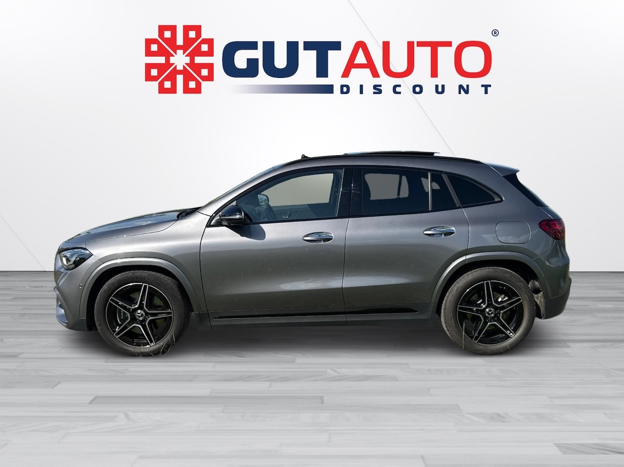 MERCEDES-BENZ GLA 250 4Matic 8G-DCT-showroom-element-1