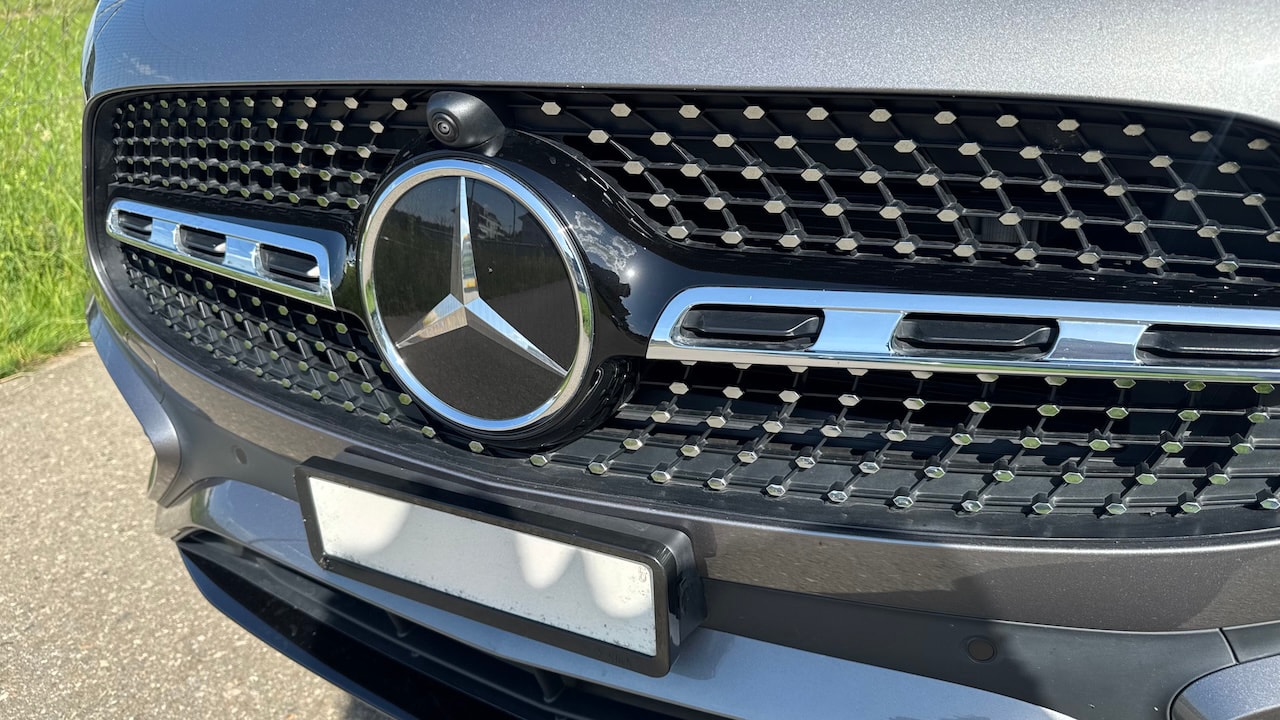 MERCEDES-BENZ GLA 250 4Matic 8G-DCT-image-8