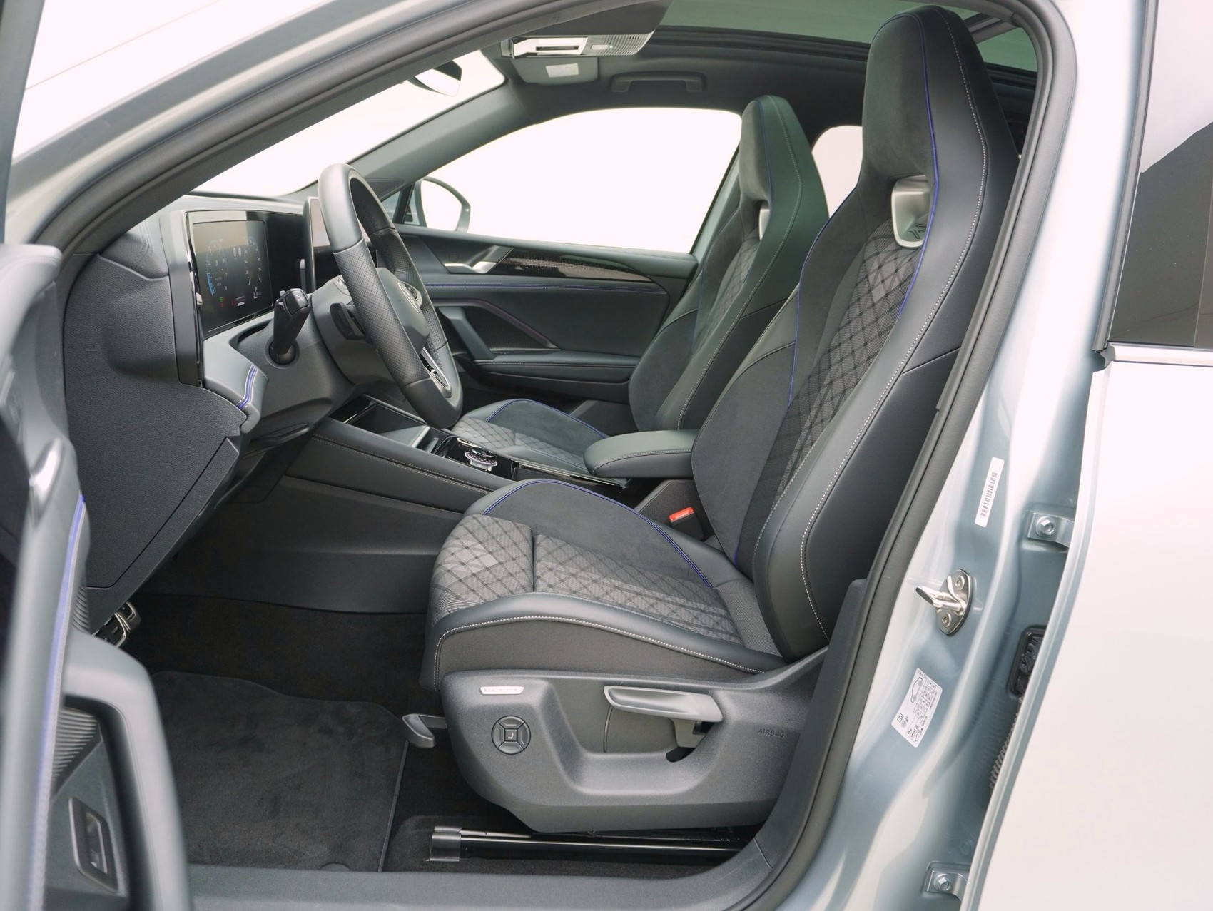 VW Tiguan 2.0 TSI DSG R-Line 4Motion-image-8
