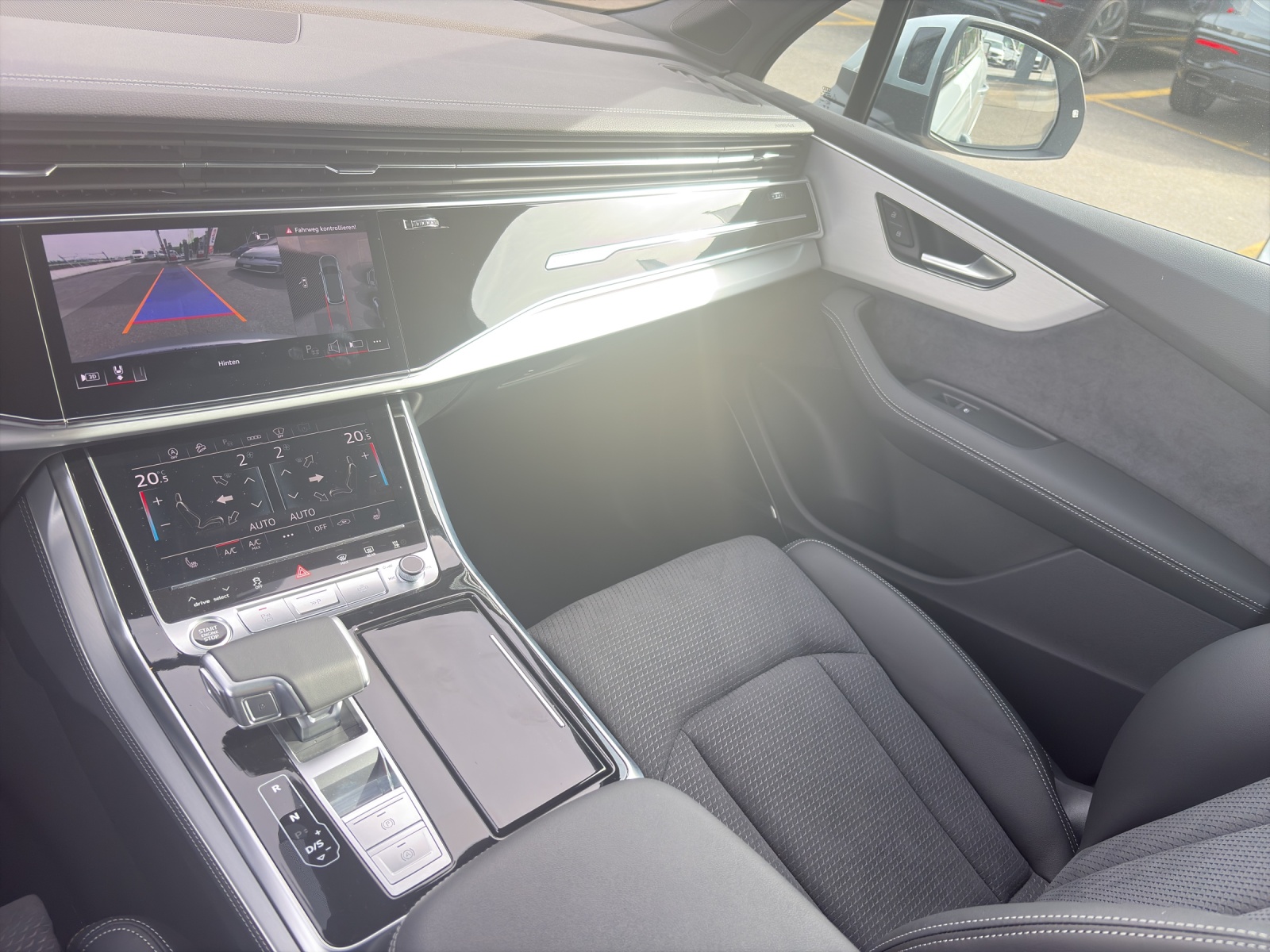 AUDI Q7 SUV 3.0 TDI S Line quattro T-Tronic-image-10