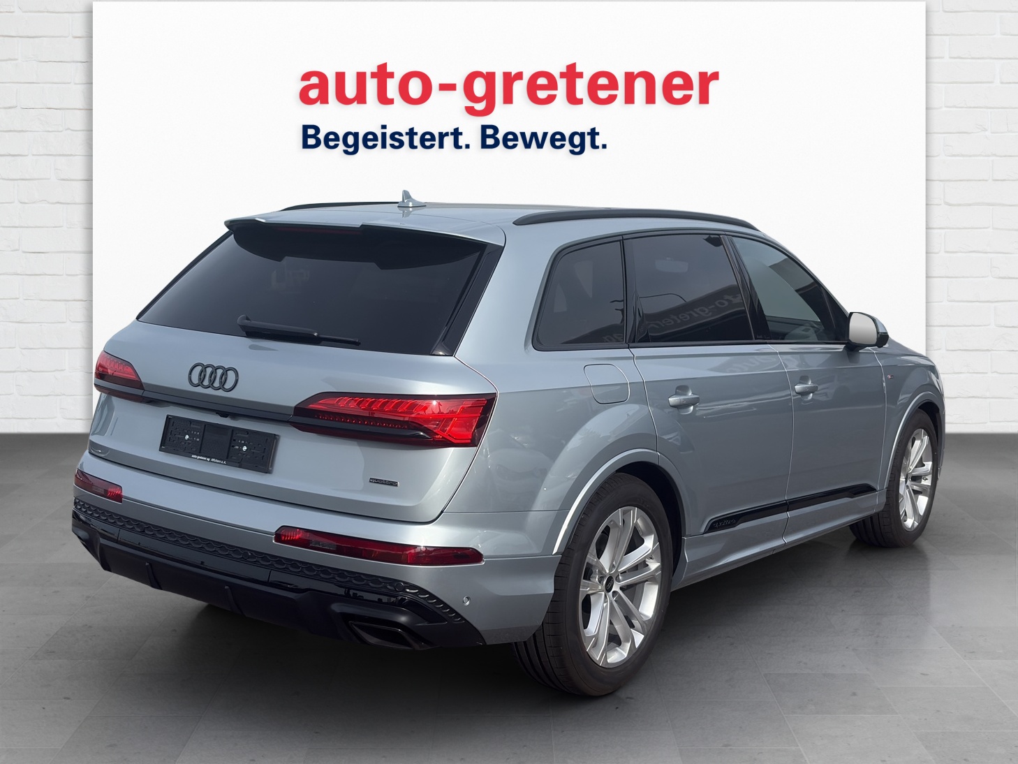 AUDI Q7 SUV 3.0 TDI S Line quattro T-Tronic-showroom-element-2