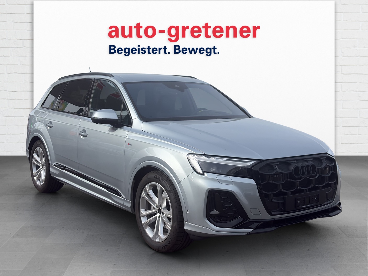 AUDI Q7 SUV 3.0 TDI S Line quattro T-Tronic-showroom-element-3