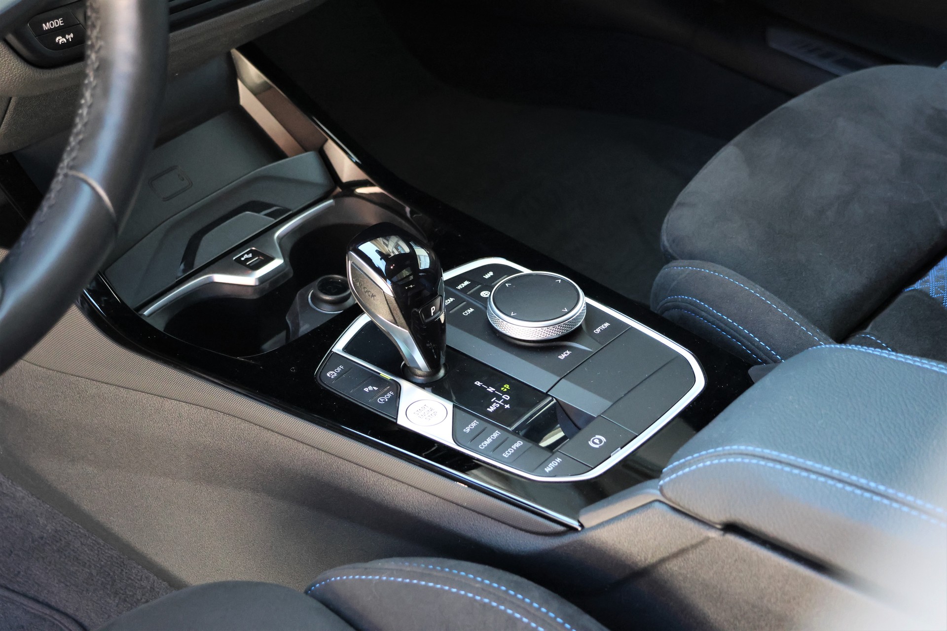 BMW 218i Gran Coupé M Sport Steptronic-image-10